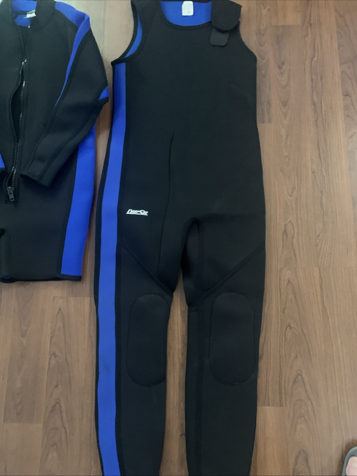 Deep Sea Wetsuit Size Men’s L Black & Blue Jacket, John 2 piece wetsuit 3mm