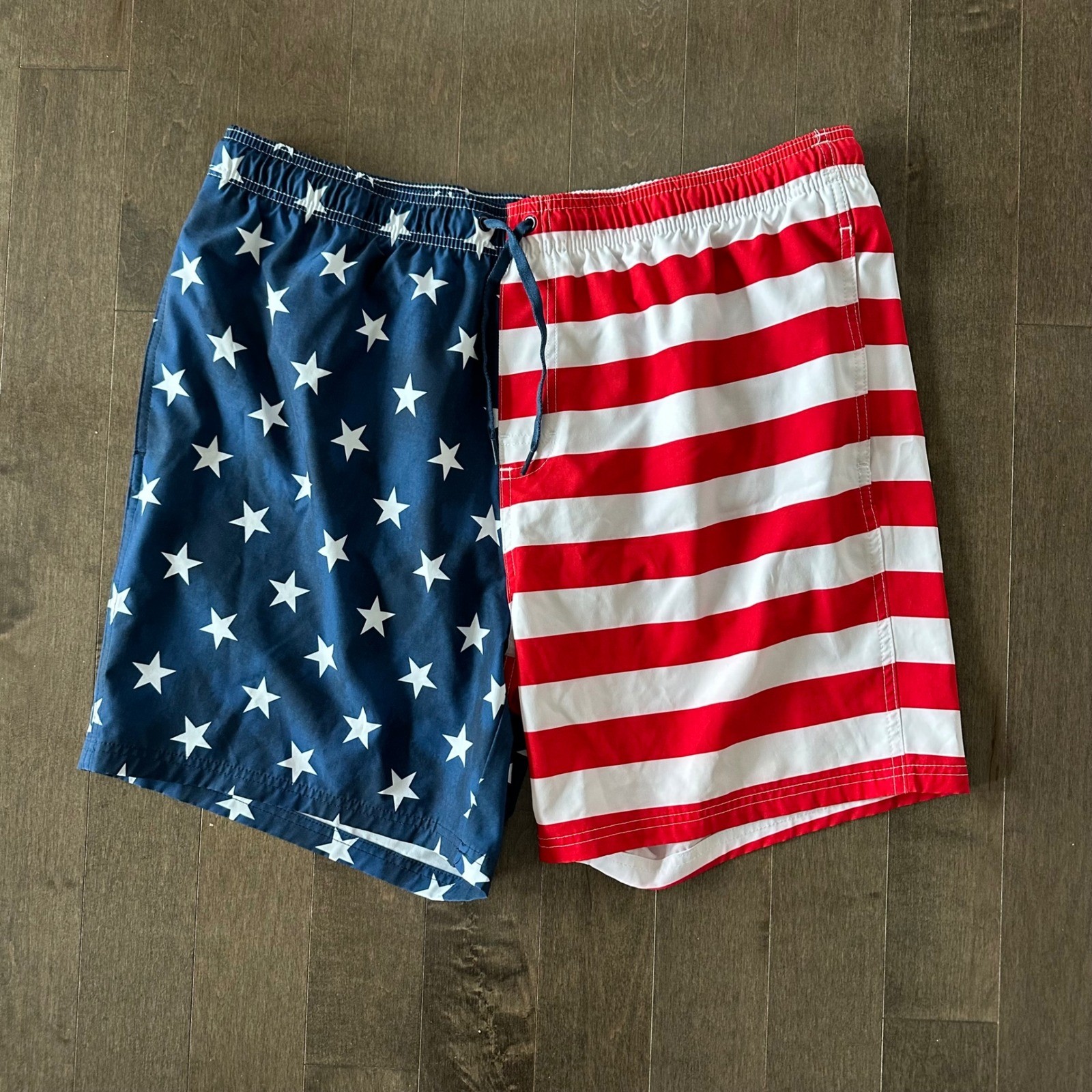 Old Navy Mens American Flag Swim Suit 4th of July Red White Blue Summer XL