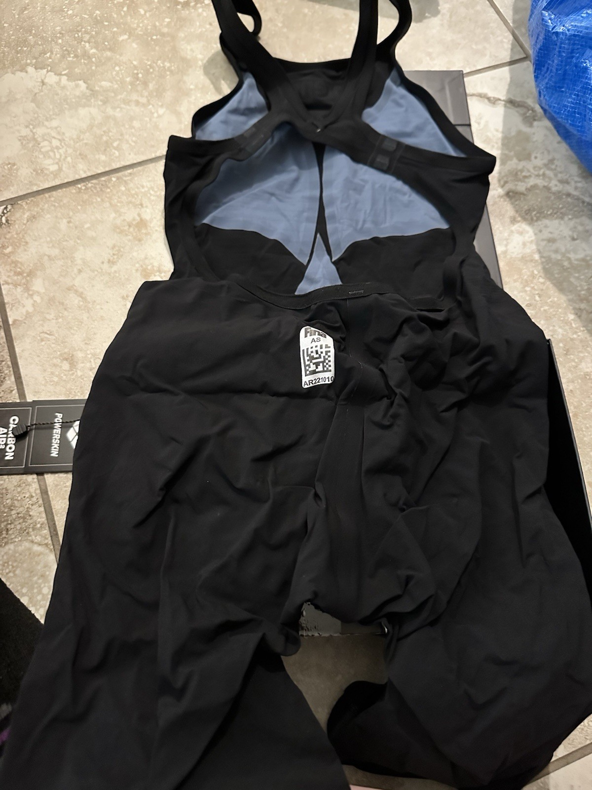 Arena POWERSKIN Carbon Air2 Open Back Black-Black-Gold Size 26