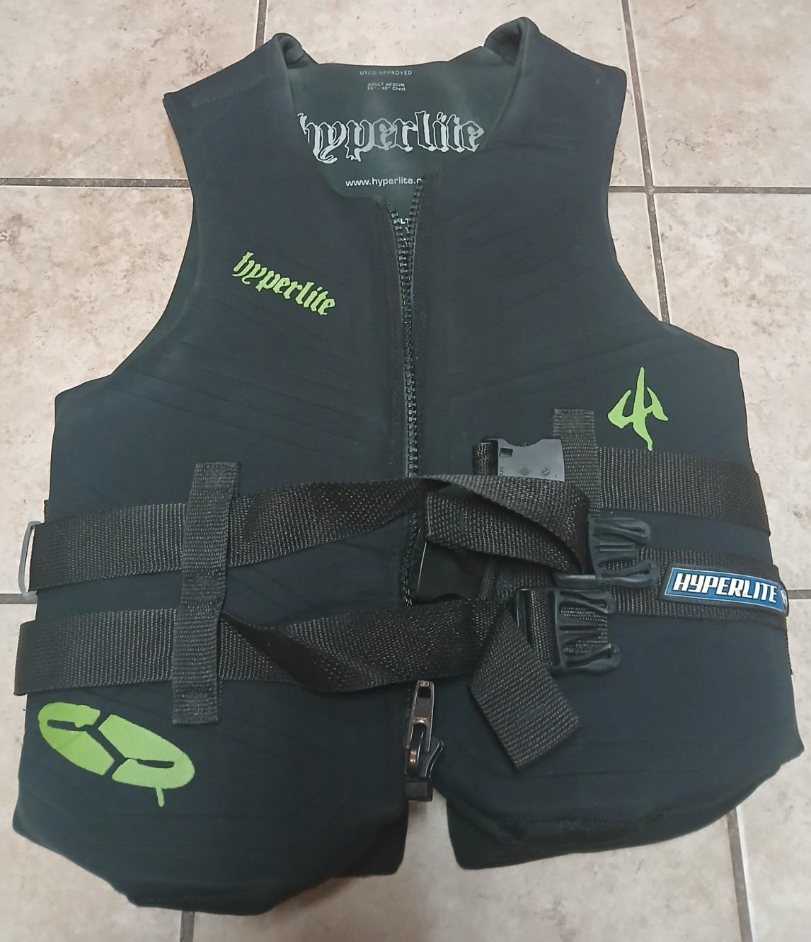 Hyperlite Adult Medium Over 90lb. 36 – 40 Inch Wakeboard Vest Life Jacket