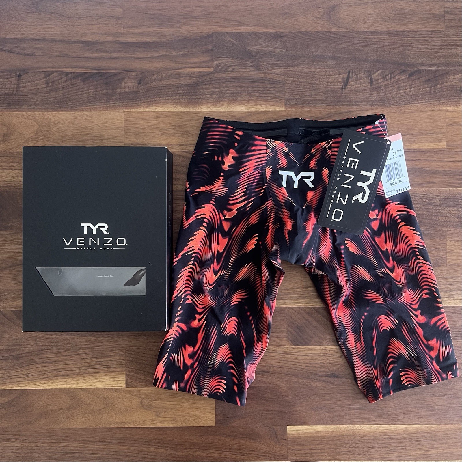 NEW TYR Venzo Genesis Plasma 233 Mens Jammer Size 24 (Race/Tech Swimsuit) NWT