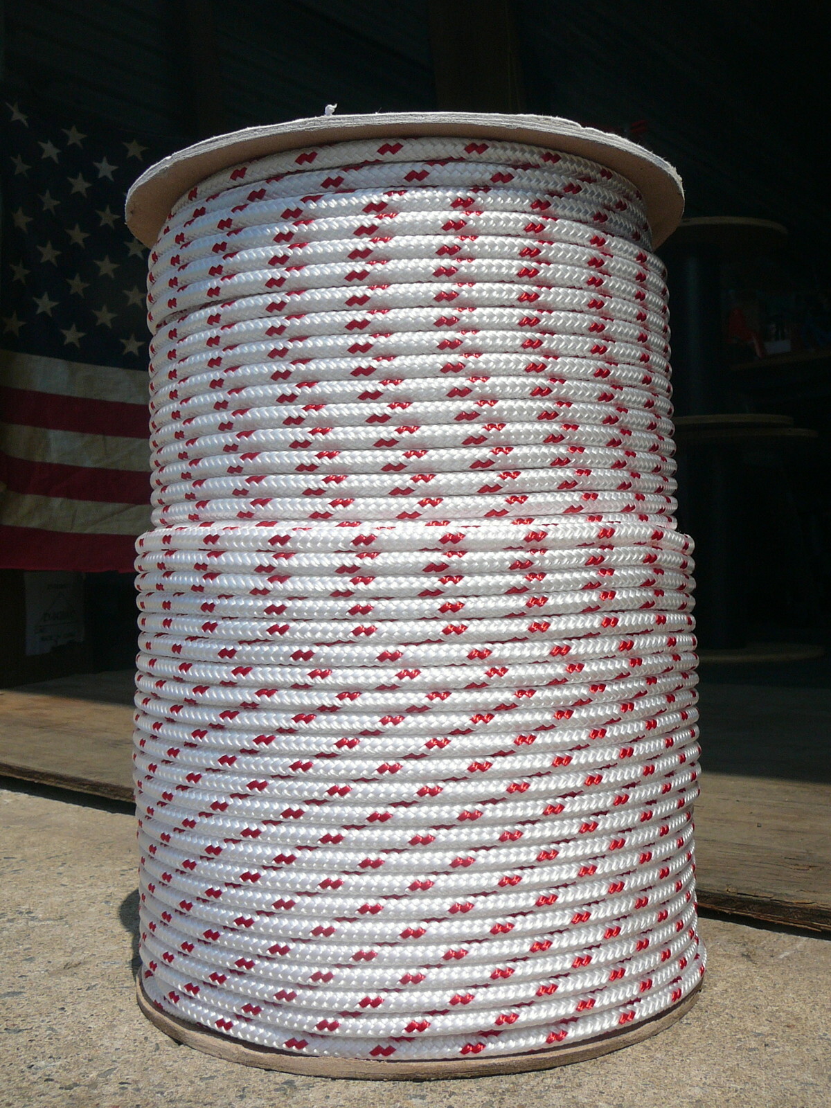 Sailboat Rigging Rope 1/4″ x 22′ White/Red Double Braided Sheet Halyard Line