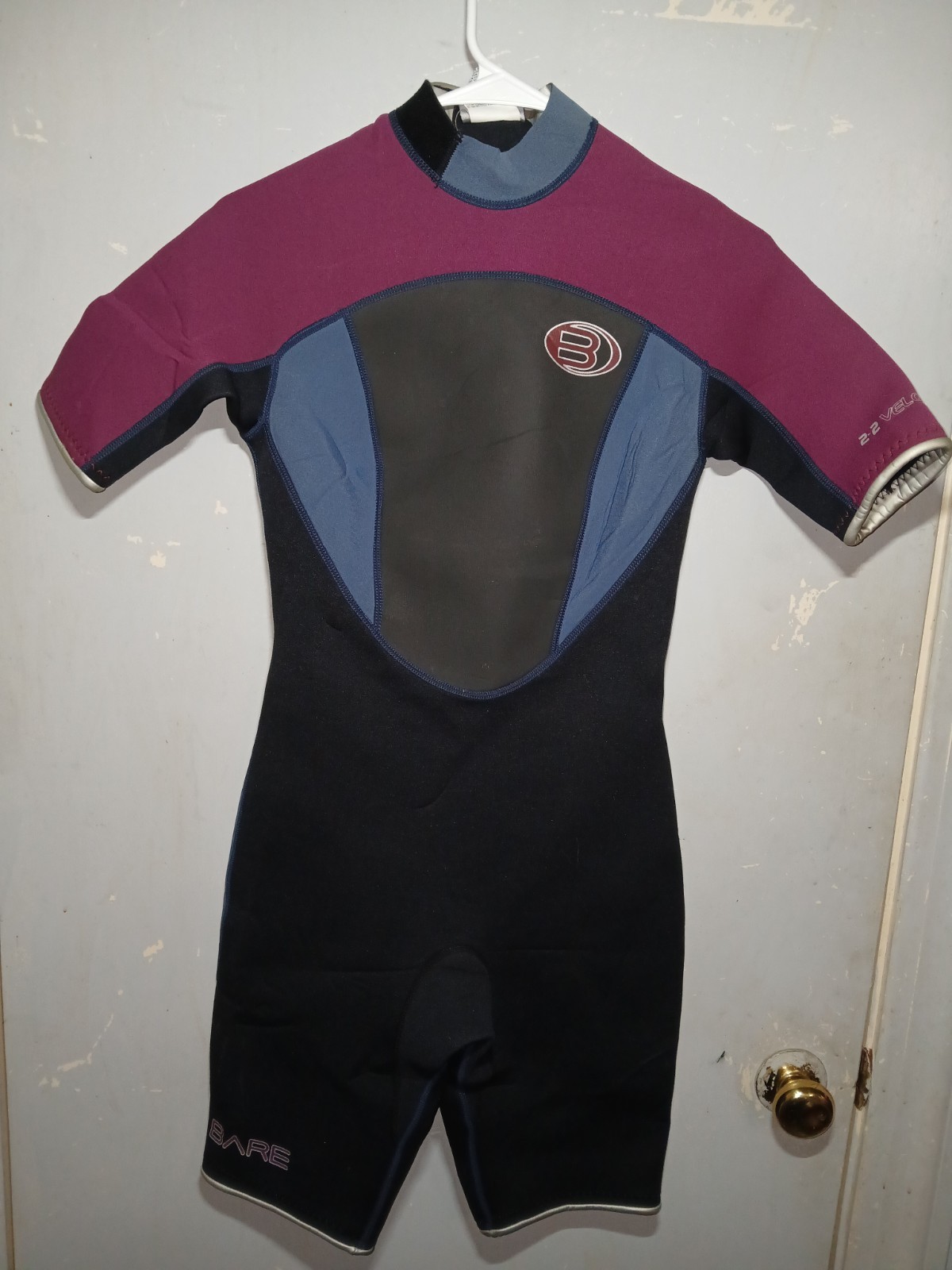 Bare Wetsuit Size 9-10