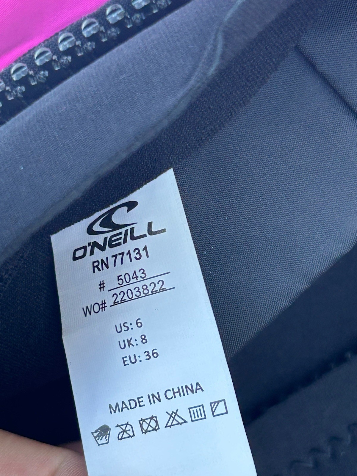NEW ONeill Womens Reactor 2mm Shorty Wetsuit Size 6 Black Pink Surf Swim Diving