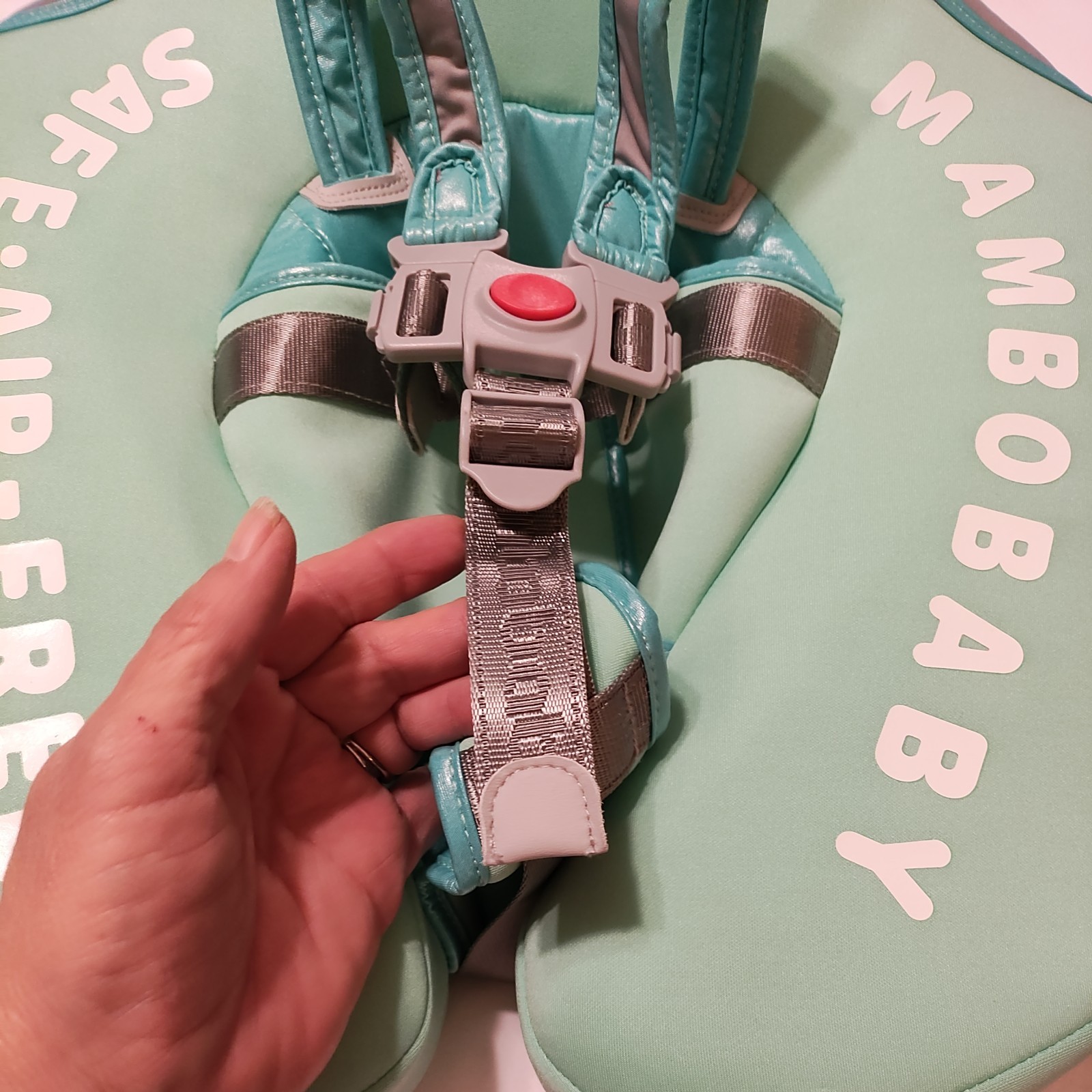 Mambobaby Floatation Baby Float Air Free for pools, safe air free, green.