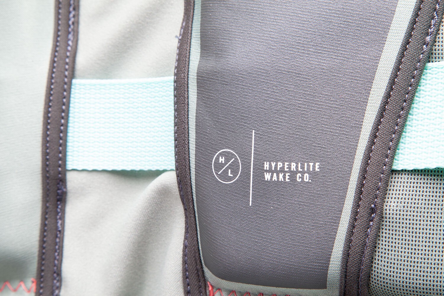 Hyperlite Wmns Domain Vest