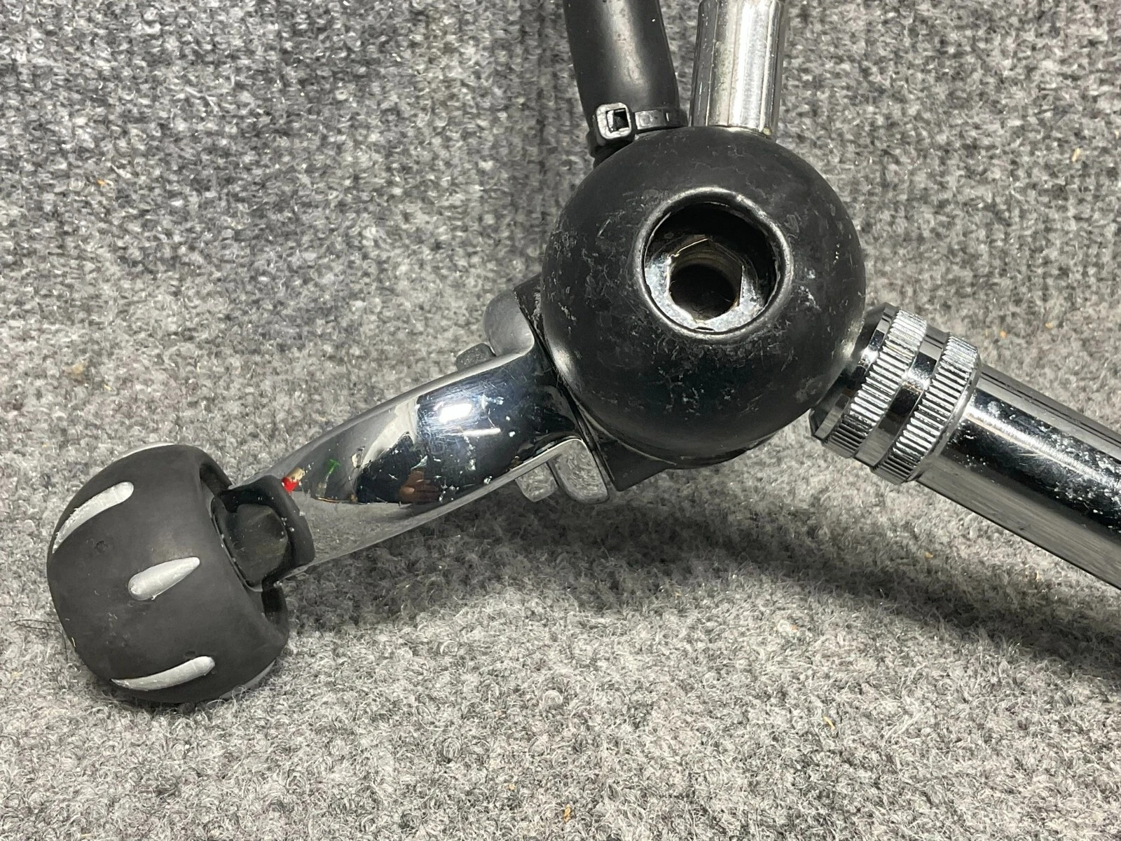 Mares EN250 Proton Scuba Diving Regulator Used Metal Lightweight