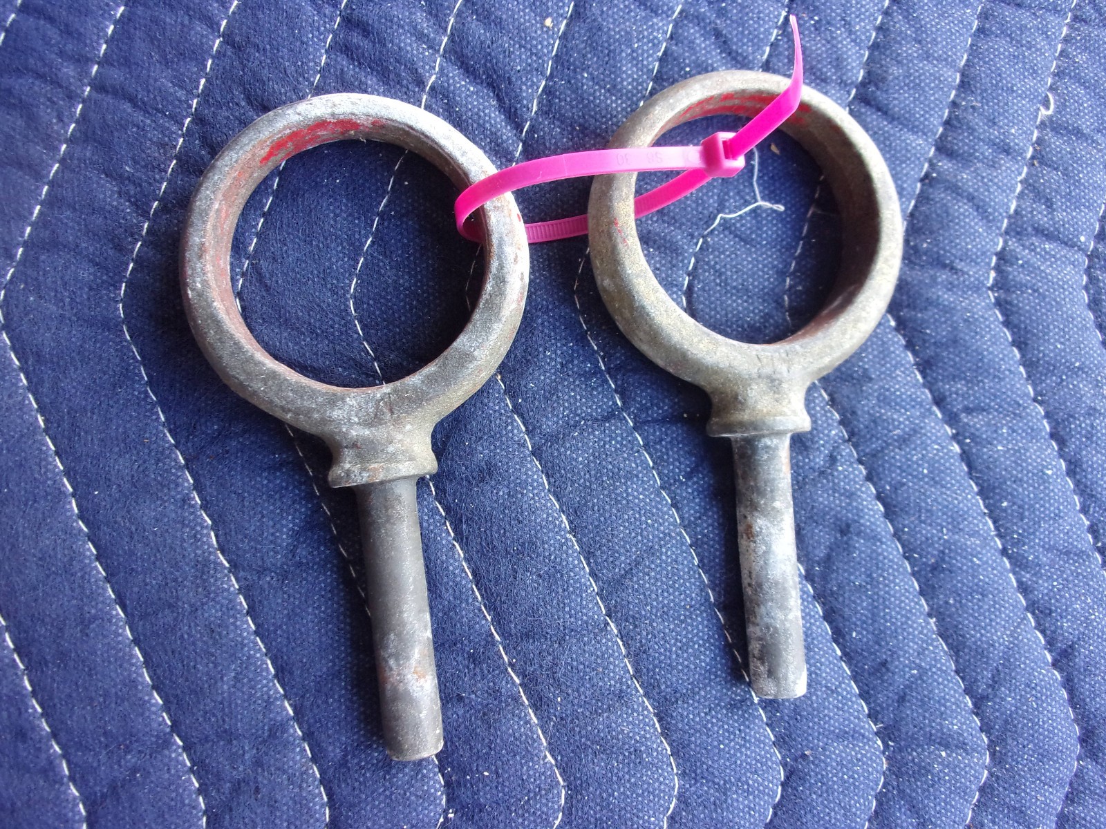 Galvanized Marine Oar Lock ,set of 2 , 2-1/4″ diameter oar opening, 2-1/4″x1/2″