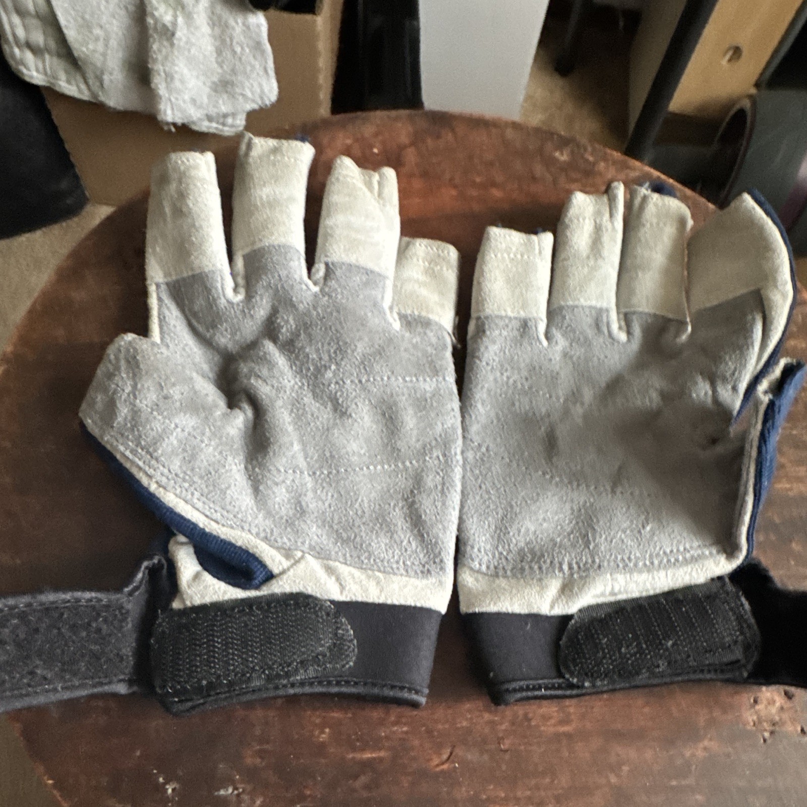 Gill Blue/Gray Fingerless Sailing Gloves Pair w/ Reinforced Palm