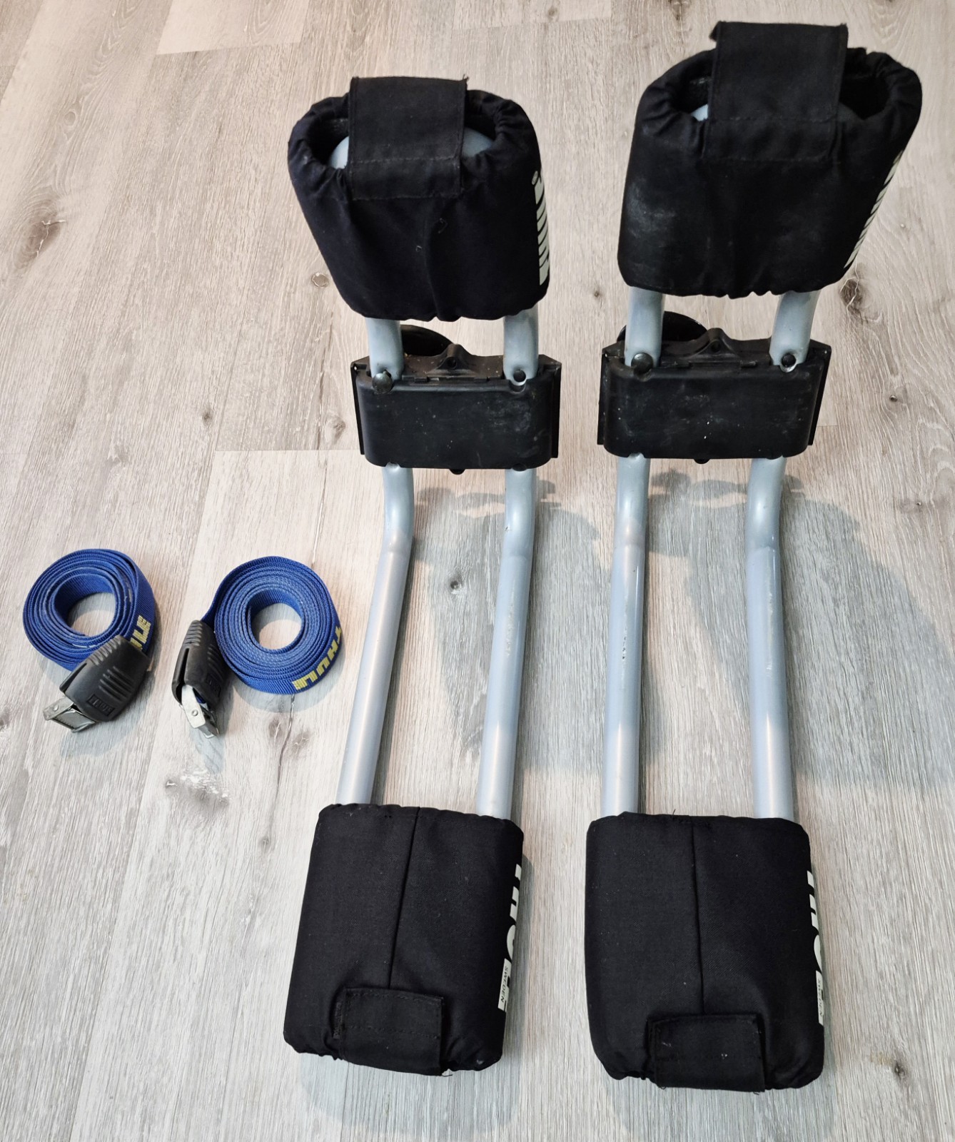 Thule Hull-A-Port J-Style Rooftop Kayak Carrier Rack W/Hardware