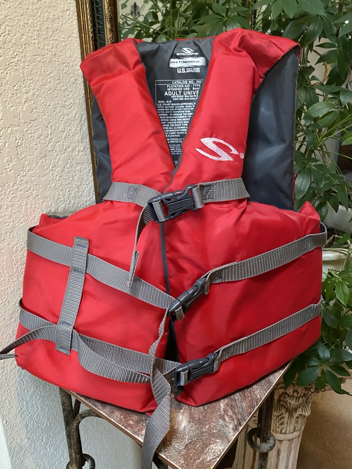 Stearns Adult Life Vest Red Grey Over 90 Lbs. Chest Size 30-52”