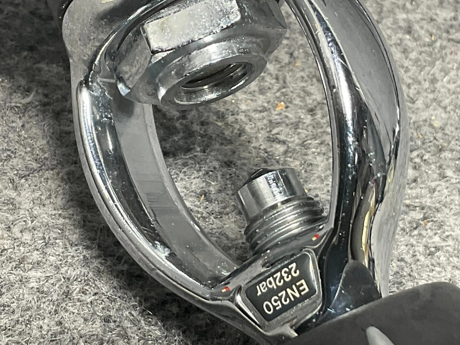 Mares EN250 Proton Scuba Diving Regulator Used Metal Lightweight