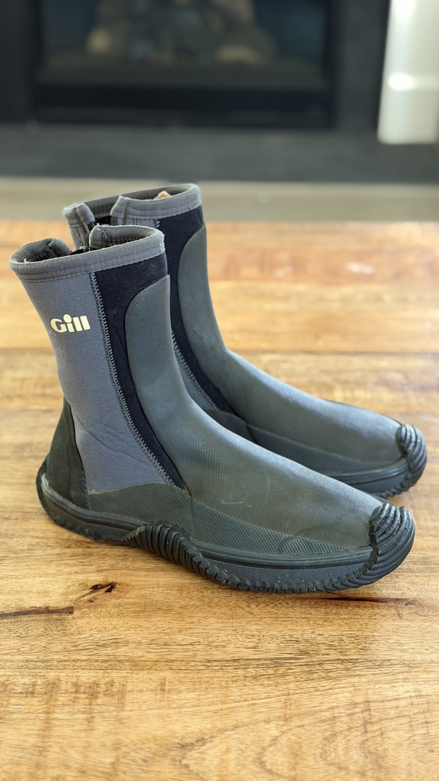 Gill Aero Water/Sailing Boots USA 9 Euro 42 Neoprene Rubber Gray Black