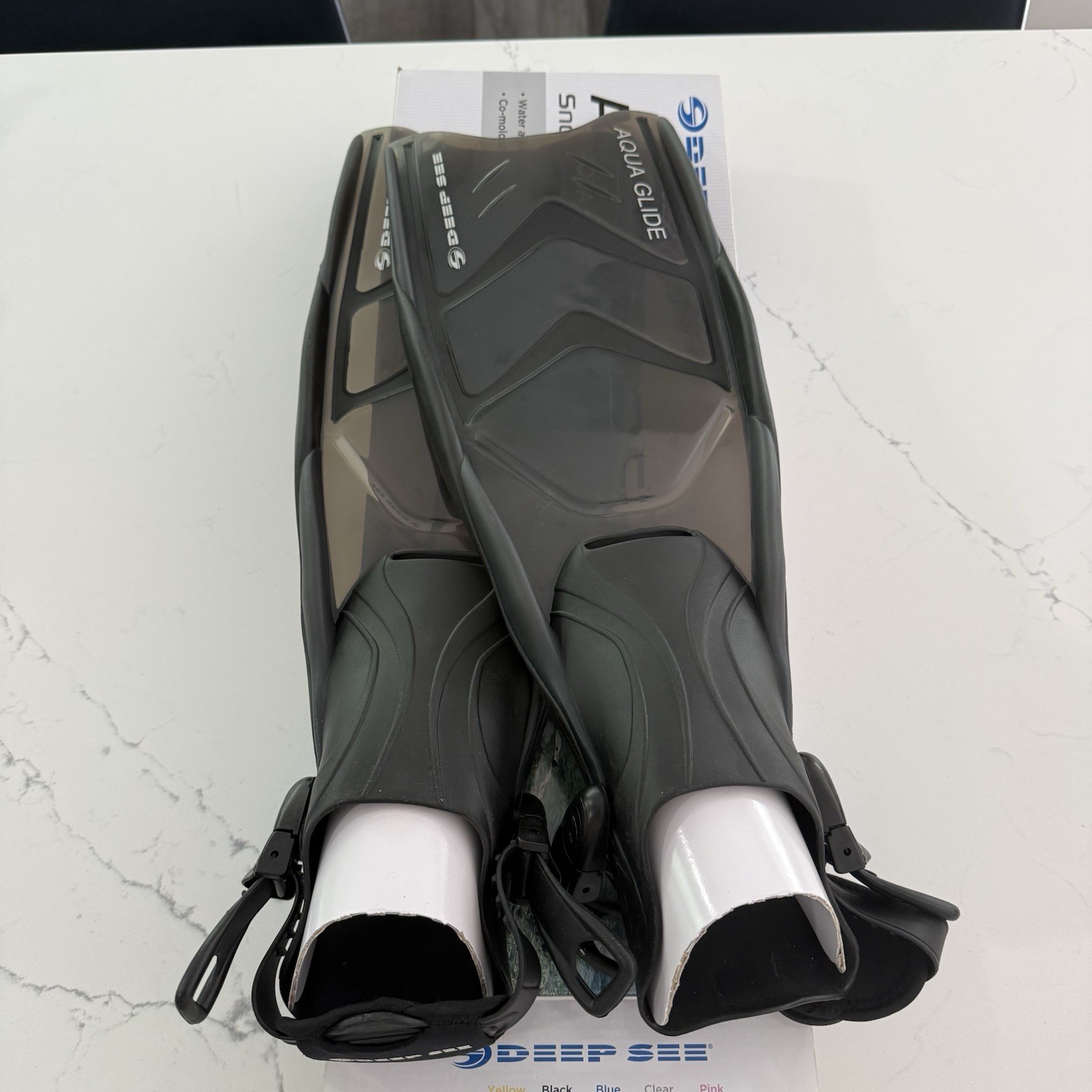 Deep Sea Aquaglide Snorkeling Fins Black S/M 5-9 New In Box