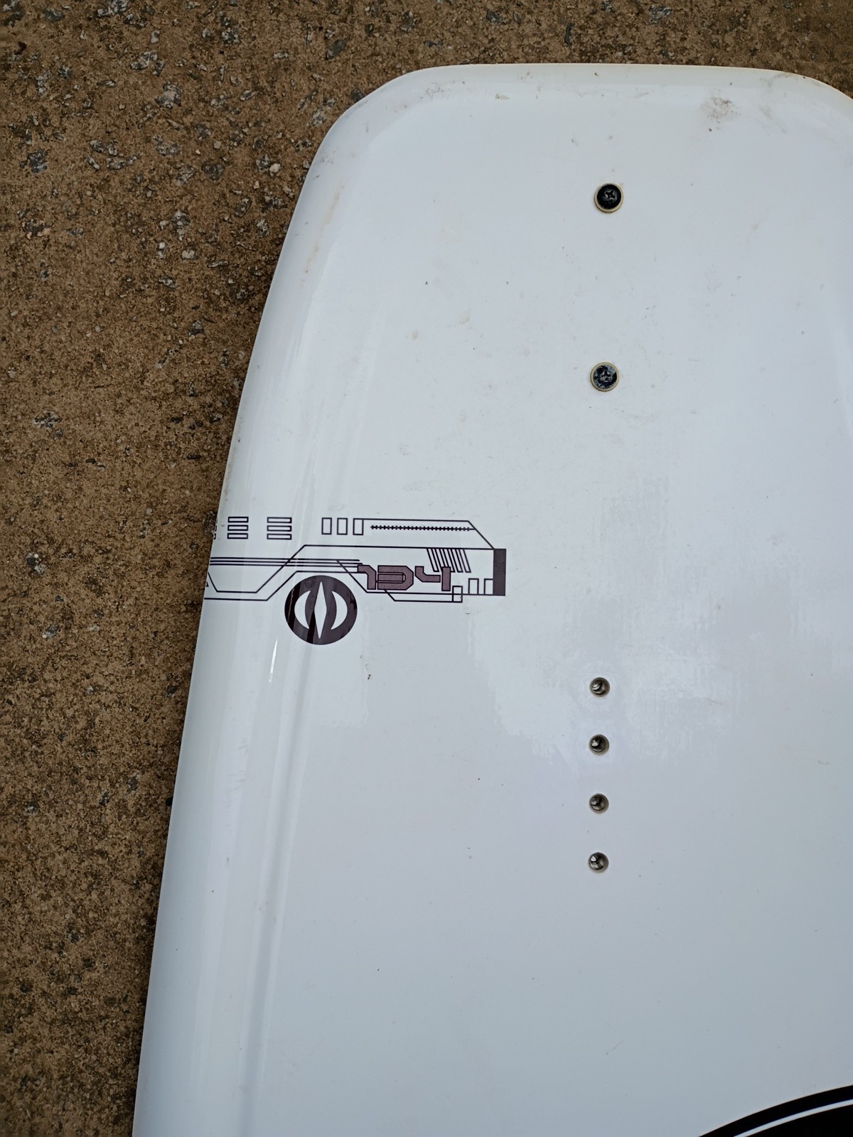 Hyperlite Motive BIO2 Core 134cm Wakeboard No Bindings or Boots SIZE: Medium