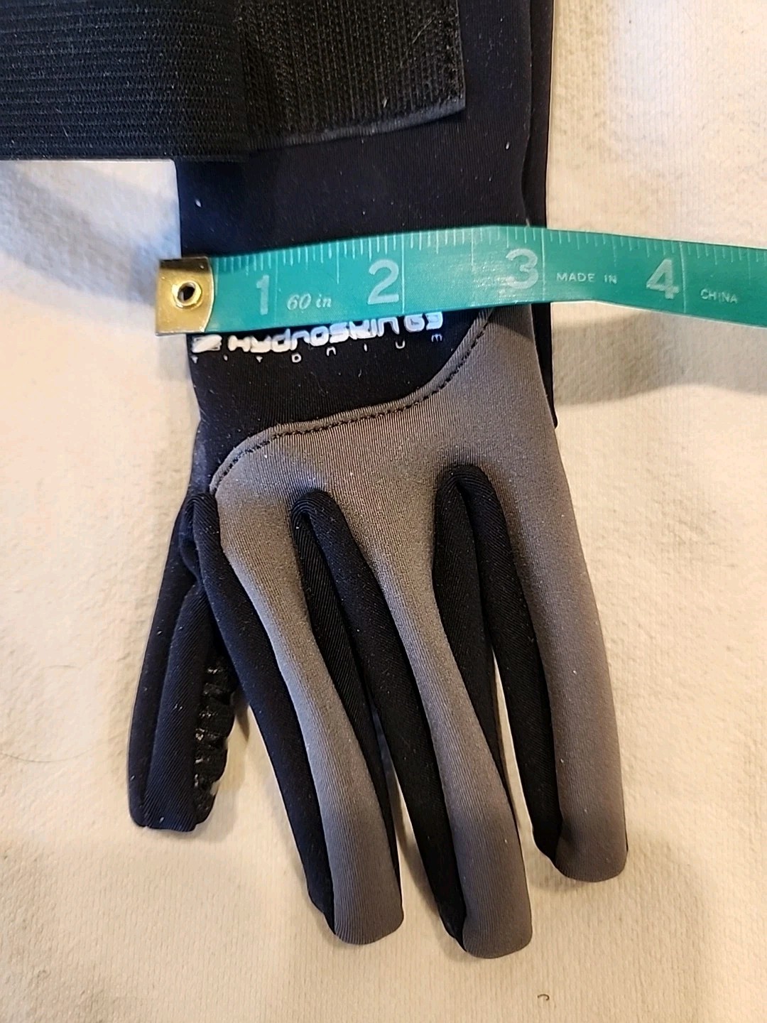NRS Hydroskin Titanium Black/Gray Neoprene Wetsuit Gloves Diving Surf XS