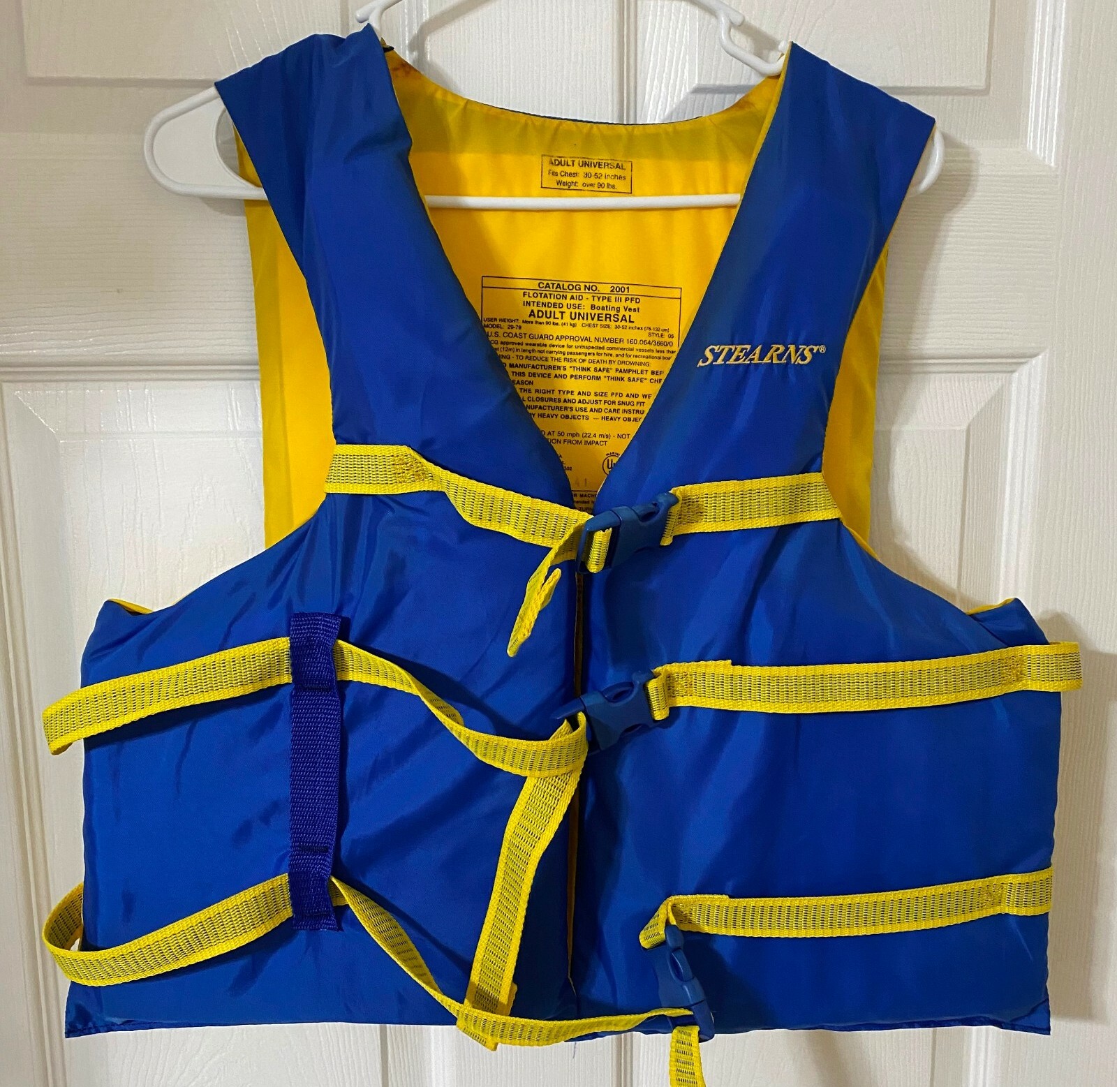STEARNS COAST GUARD APV. ADULT  LIFE JACKET CHEST size 30-52in OVER 90 LBS
