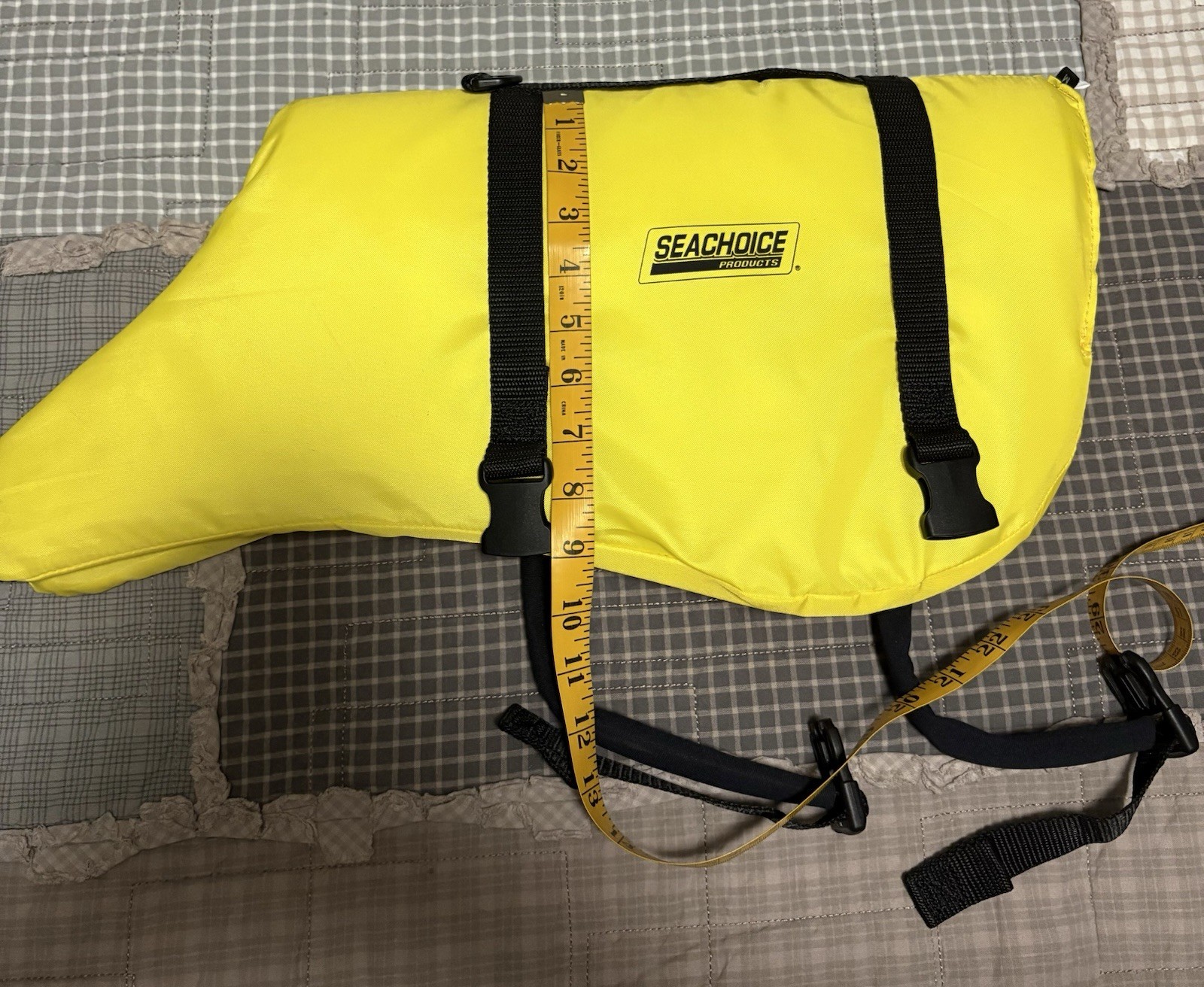 SEACHOICE DOG LIFE VEST SIZE MEDIUM 7 TO 17 POUNDS COLOR YELLOW ADJUSTABLE