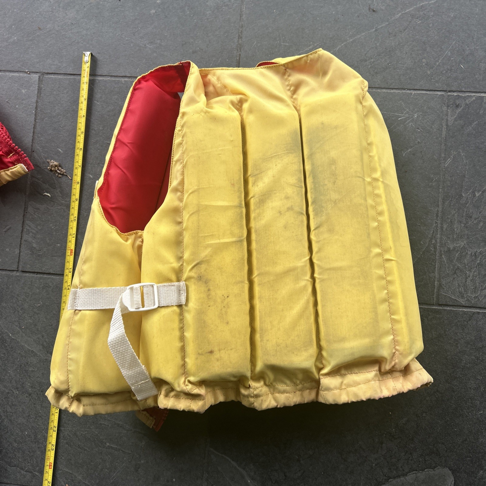 Lot Of 2 Extrasport CHX-1 2 Type III PFD SM Med Kid Flotation Life Jacket Vests
