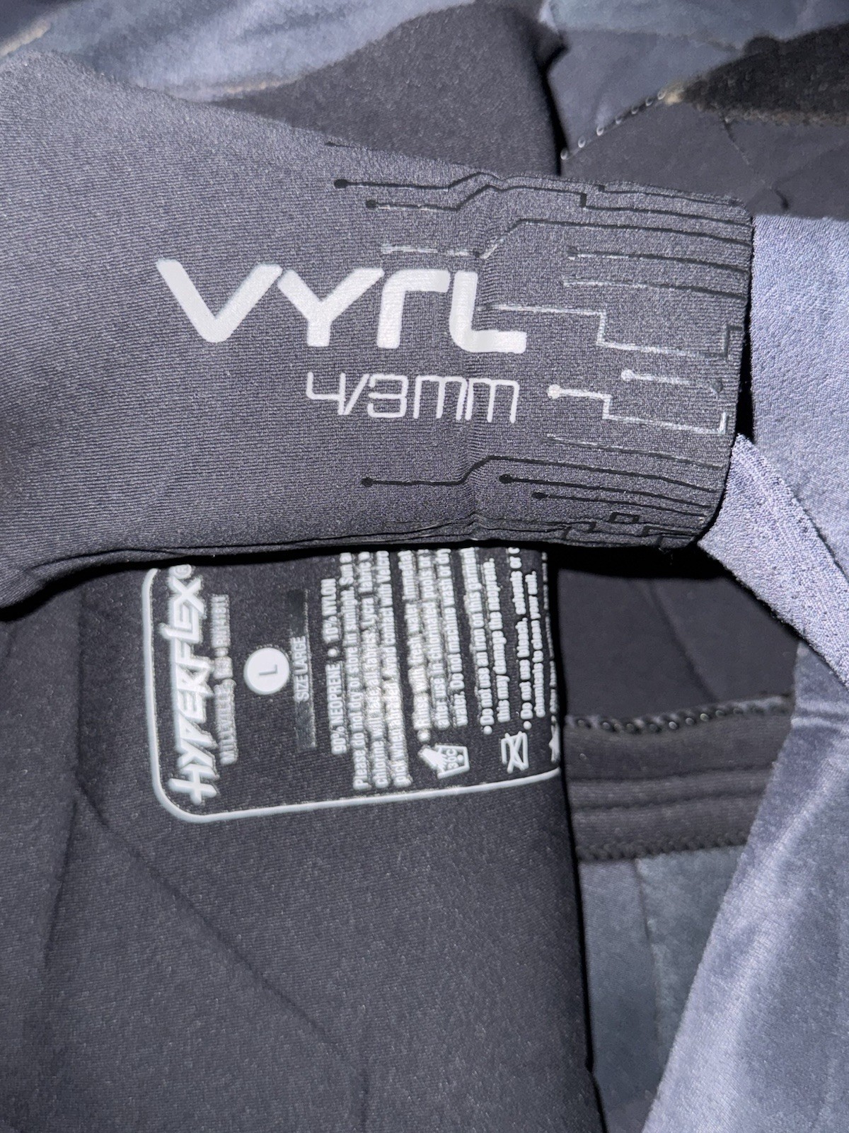 Hyperflex 4/3mm Greenprene Men’s Chest Zip Full Wetsuit.