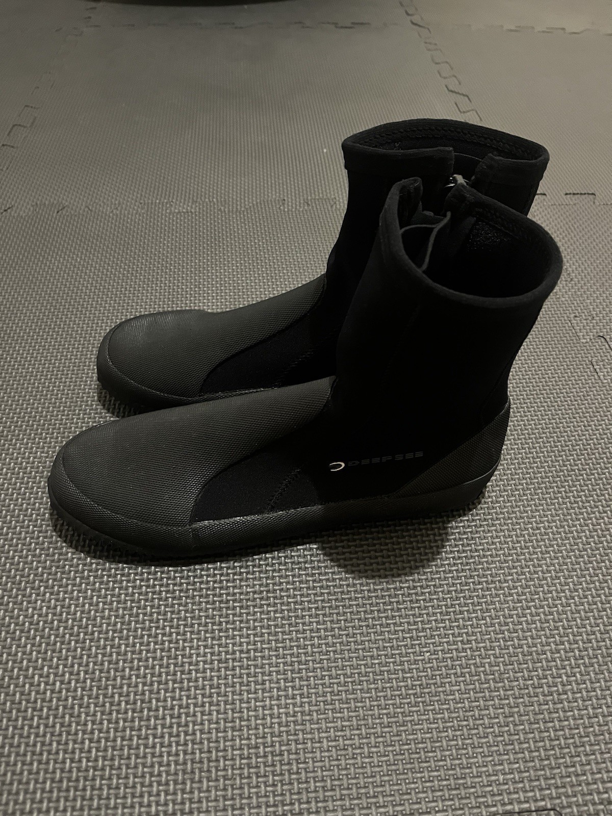 Deep See Black Neoprene Water Boots/Booties w/ Side Zipper, Adult US 12