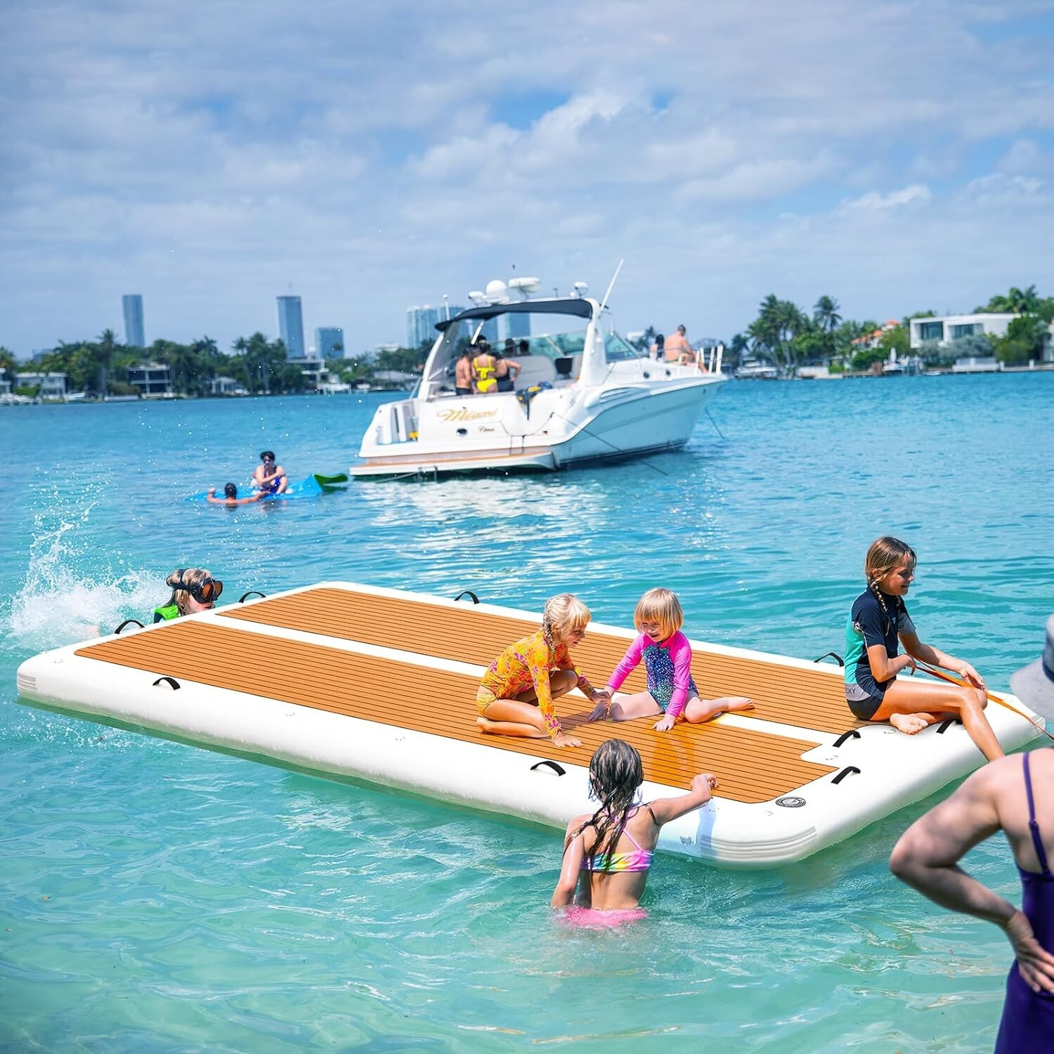 Danrelax 15’x6.5′ Inflatable Dock,Electric Pump for 1-Min Inflate, Fits 15