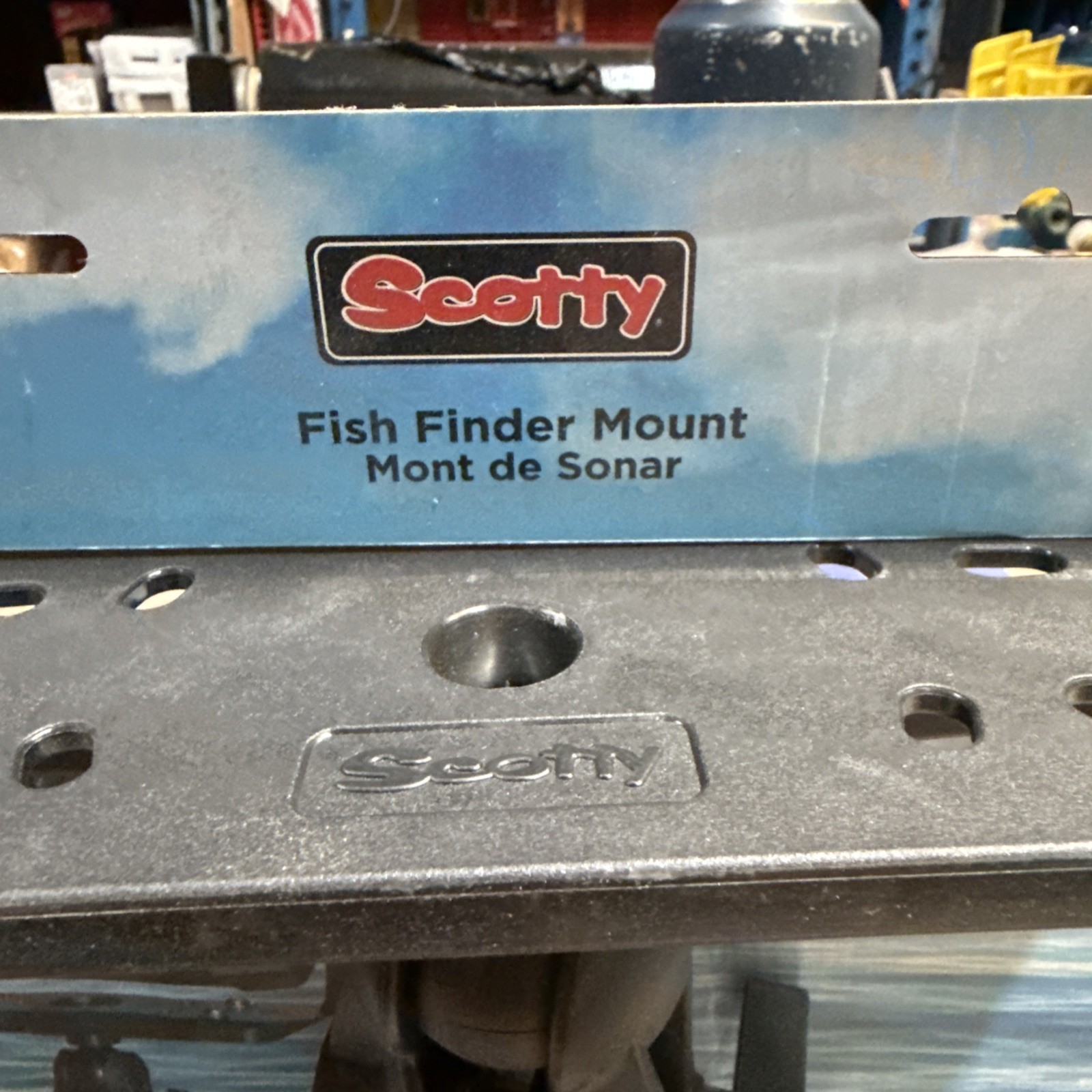 Scotty 163, 1.5″ Ball Mount with Fish Finder Universal Mounting Plate S1