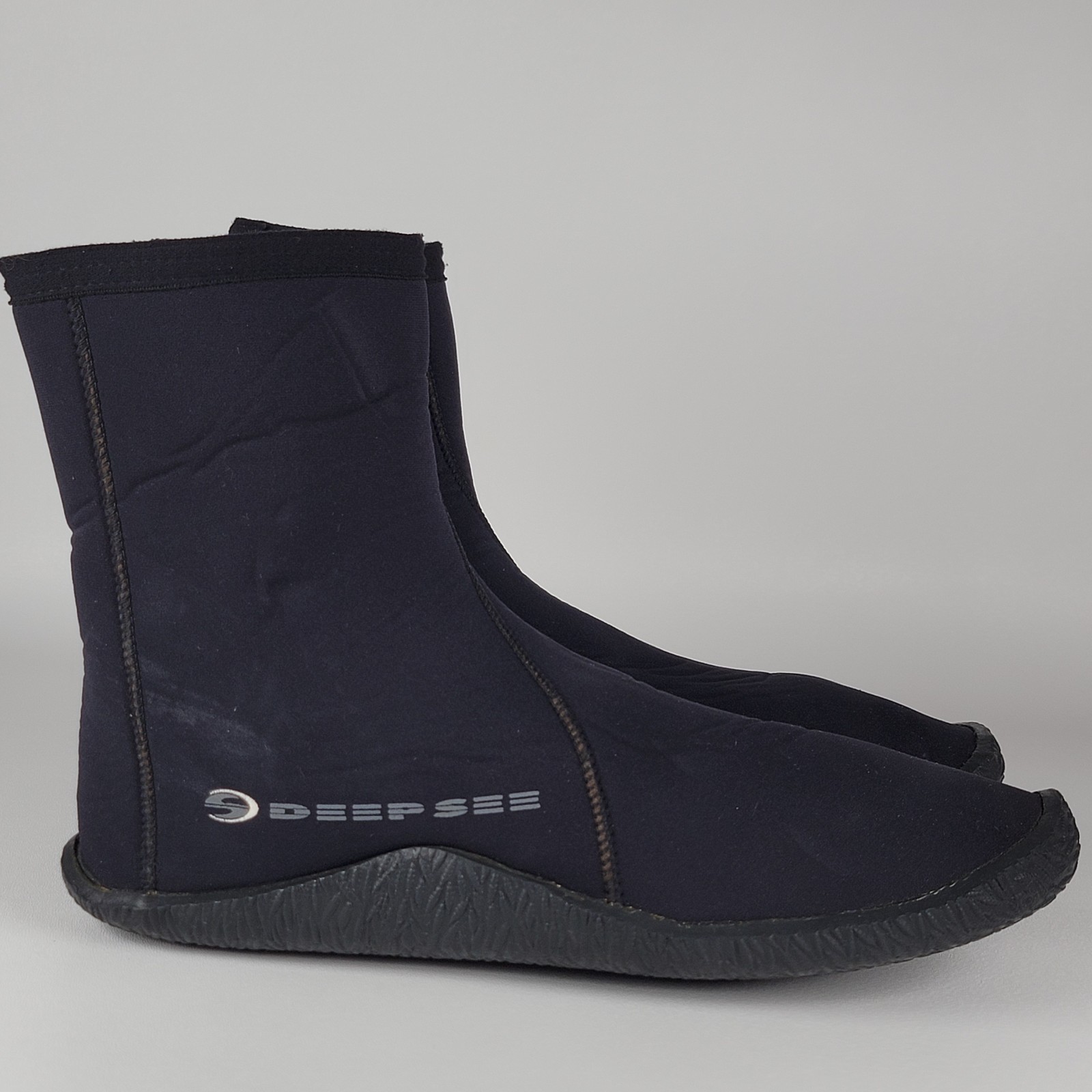 Deep Sea Black Zip Up Scuba Shoes Size 14