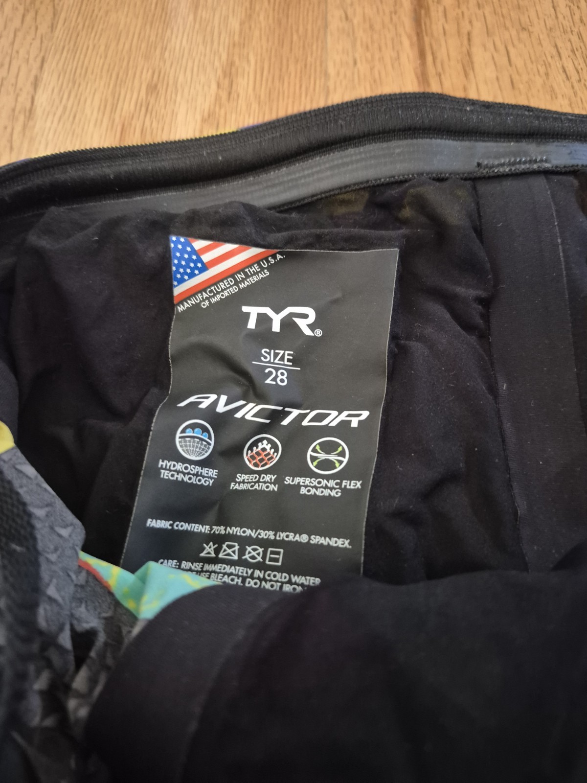 TYR Avictor Prelude Men’s Size 28 Tech Suit