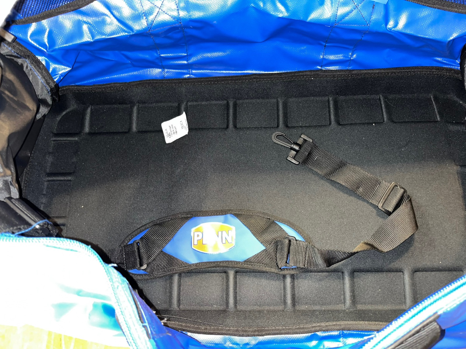 Penn XL Boat Fishing Tackle Bag Blue PND001DI-BLU 28.1”, Brand New w/ Tags