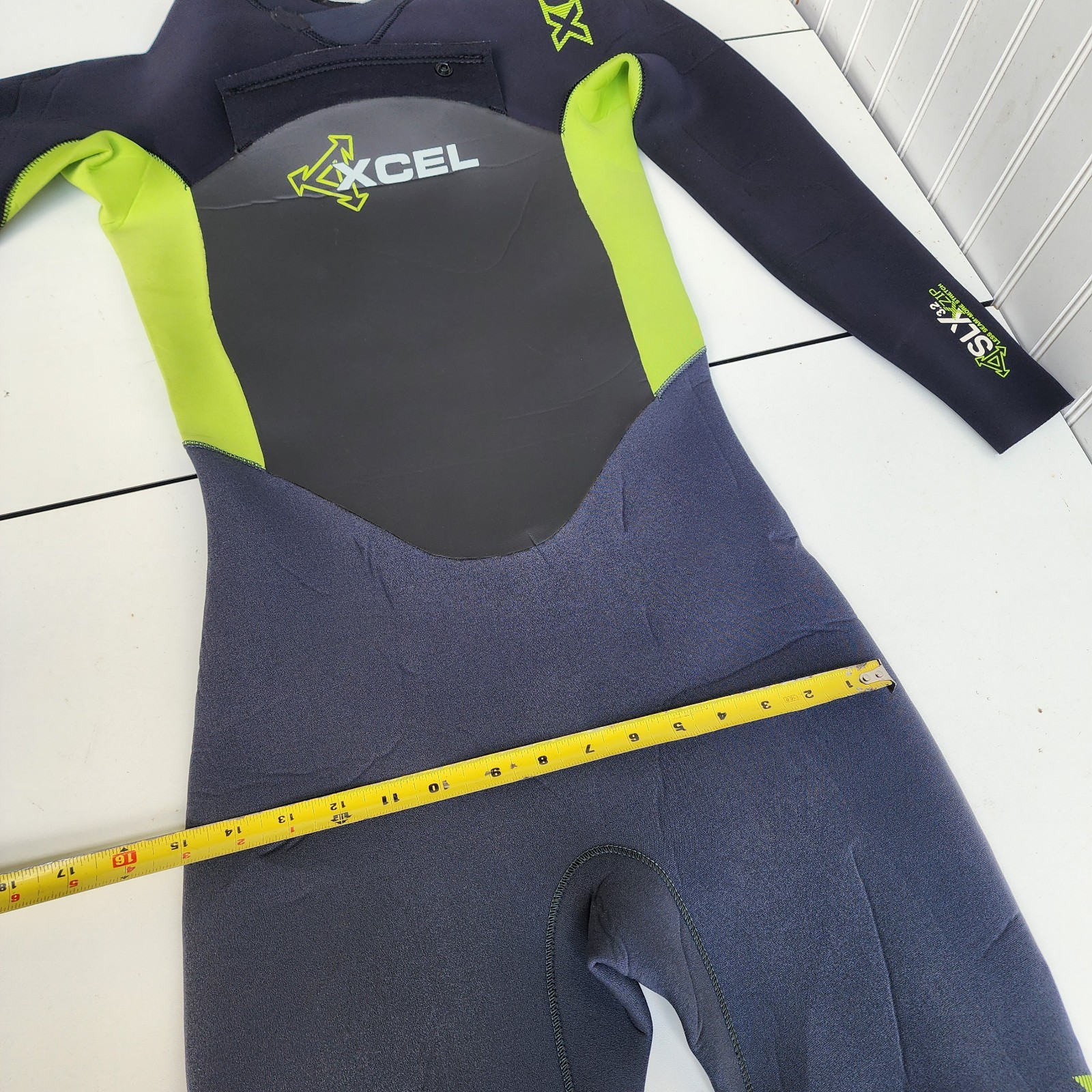 XCEL Revolt full Wetsuit SCUBA Gray Lime Green Youth size 14