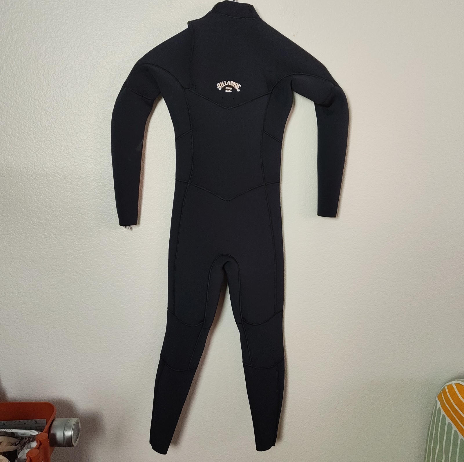 Billabong Youth Black Wetsuit 4/3mm New With Tags $219.95