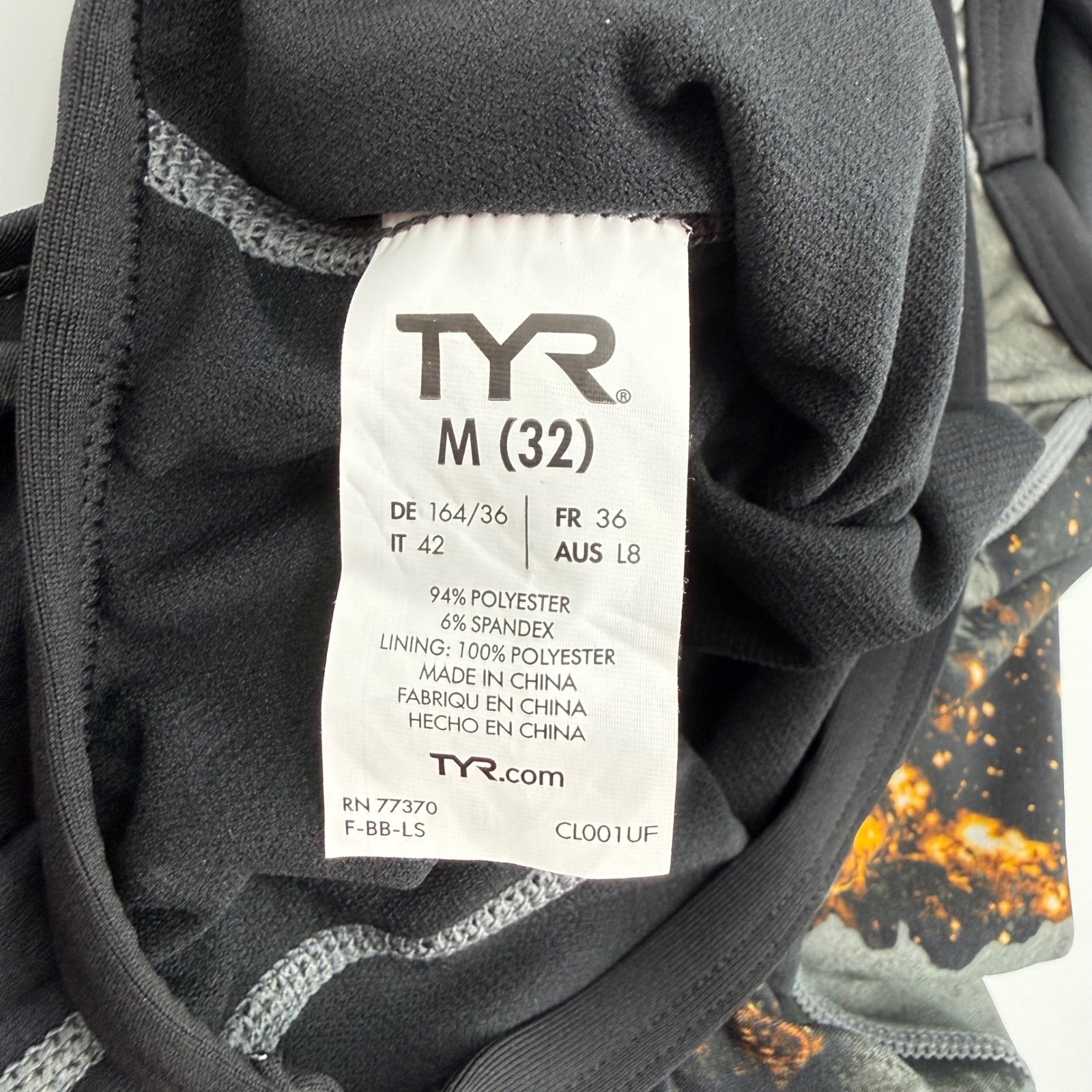 TYR NEW M Size 32 Diamondfit One Piece Swimsuit Black Grey Galaxy Print Training