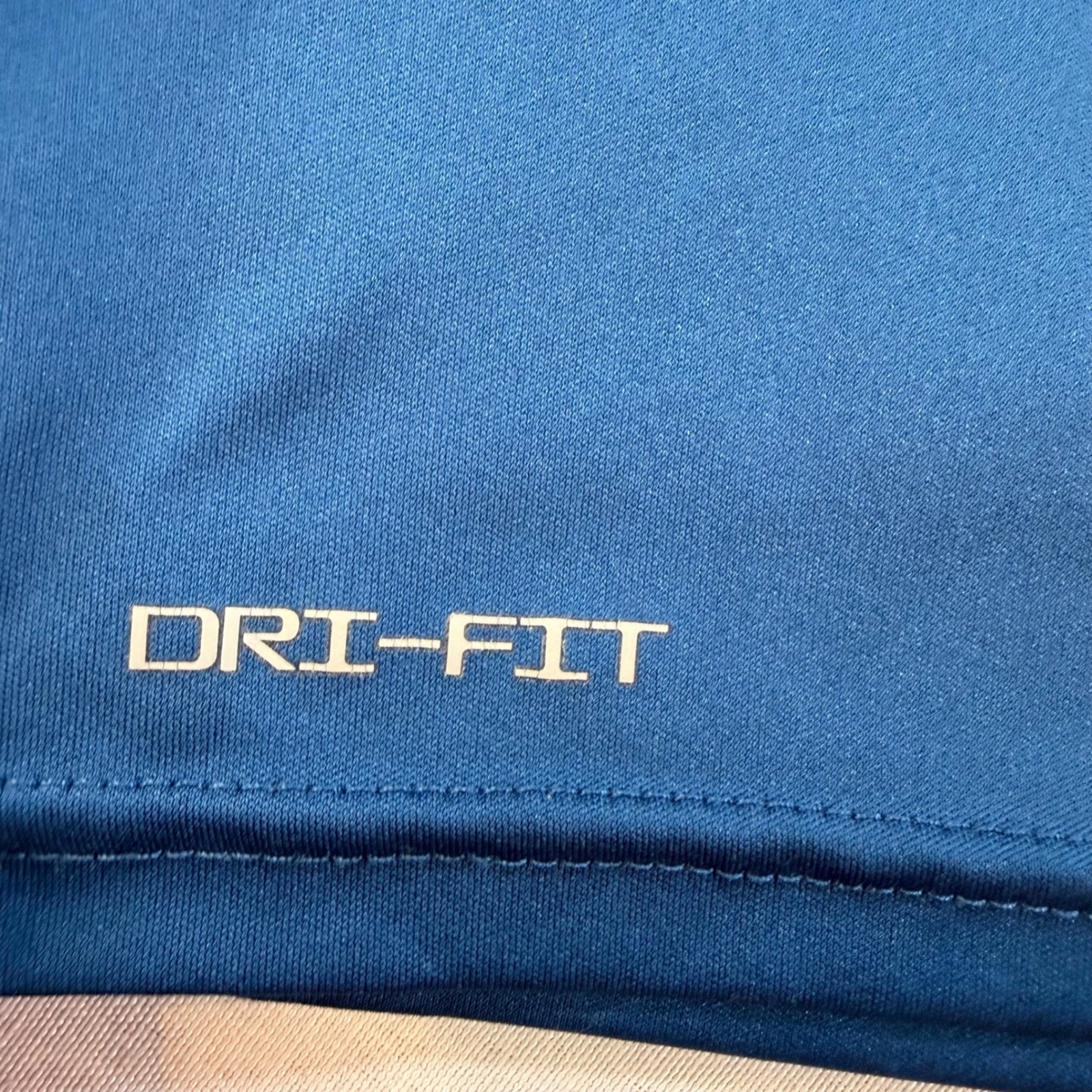 Nike Swim Rash Guard Mens L Blue UPF 40+ Dri-FIT Short Sleeve Shirt Beach Vaca