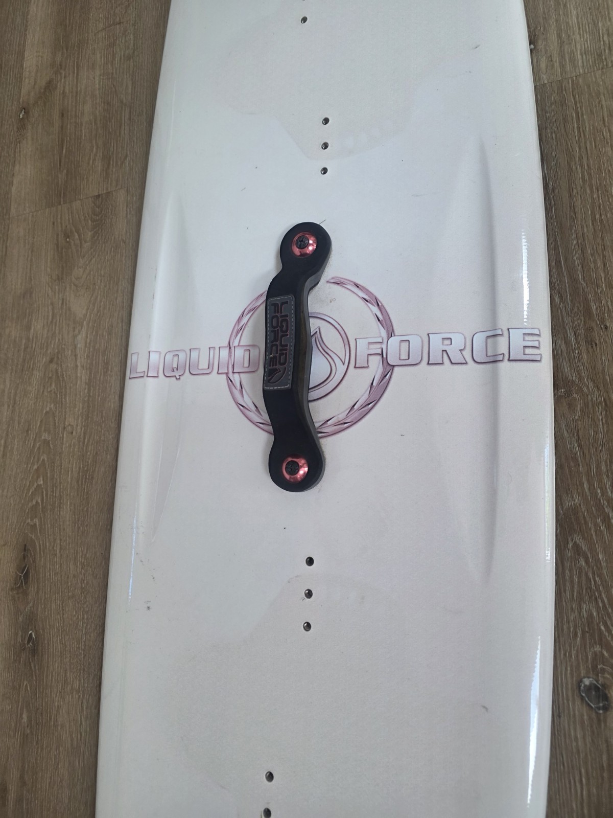 Liquid Force Element 134 Wakeboard Moehau Goold