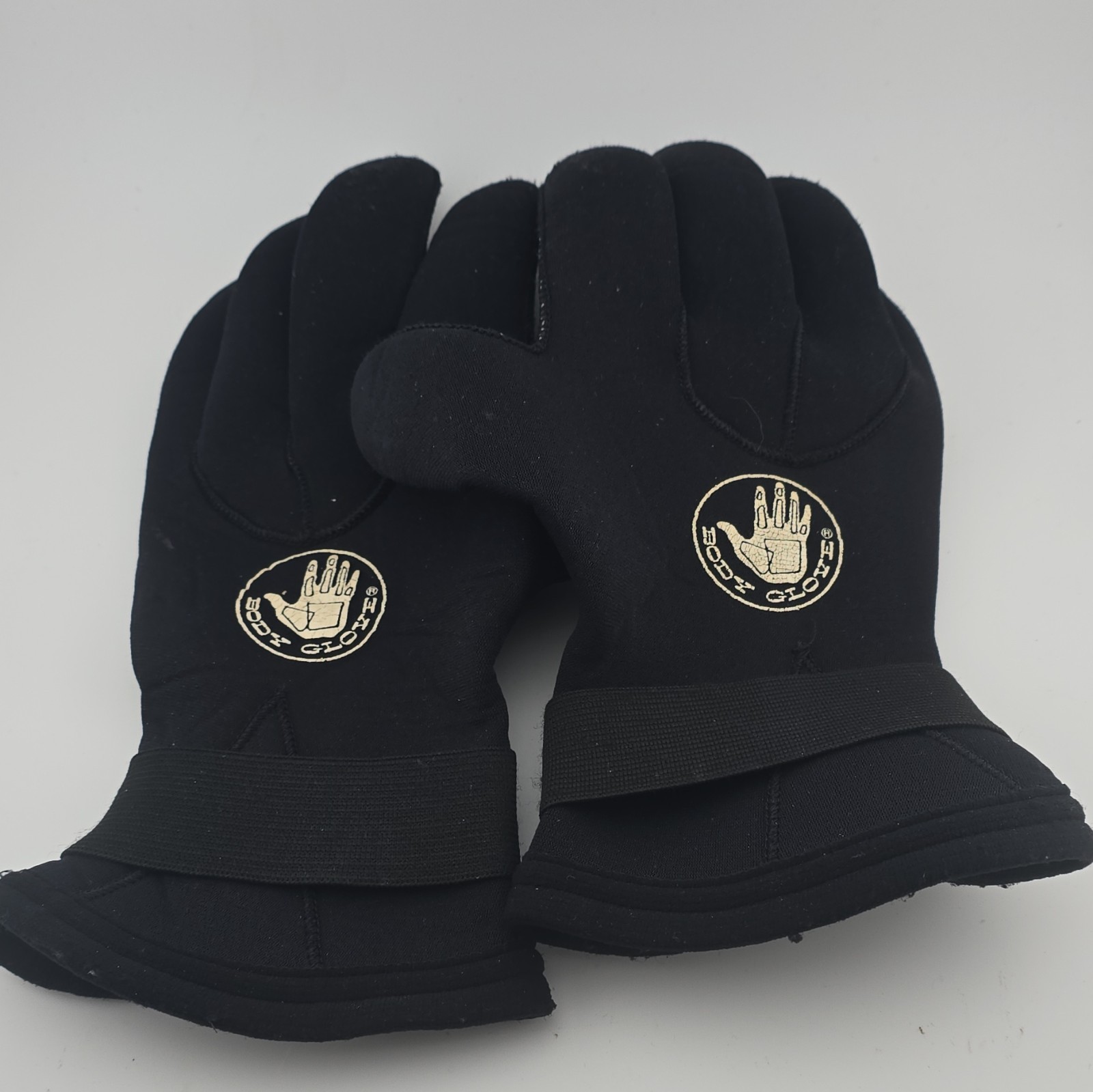 Body Glove Neoprene Water Sport Gloves, Black M, Made in Thailand