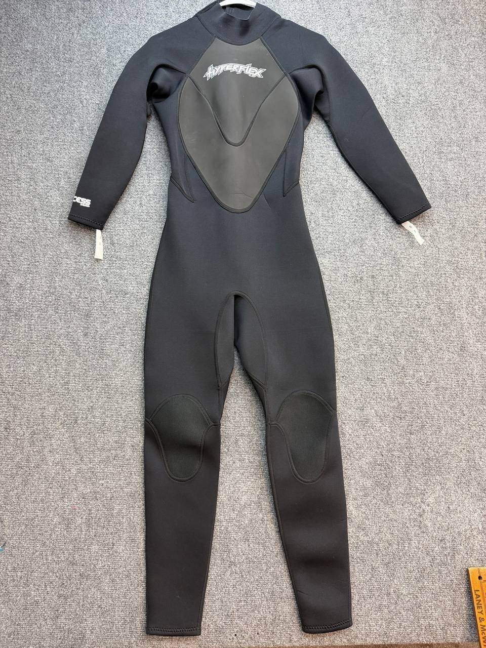 Hyperflex Women’s Size 8 Hooded Full Wetsuit Black Gray Front Zip Neoprene