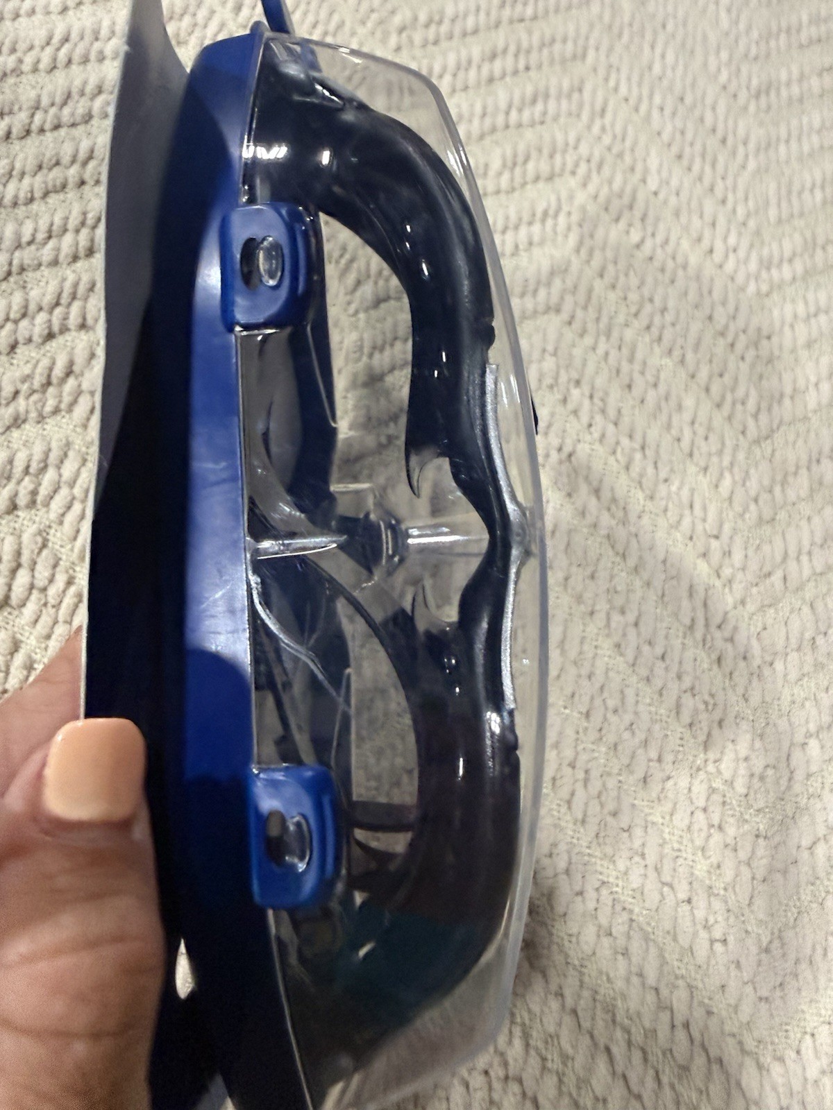 Aqua Sphere Kayenne Unisex Swim Goggles, Black/Silver w/ Smoke Lens, Compact Fit