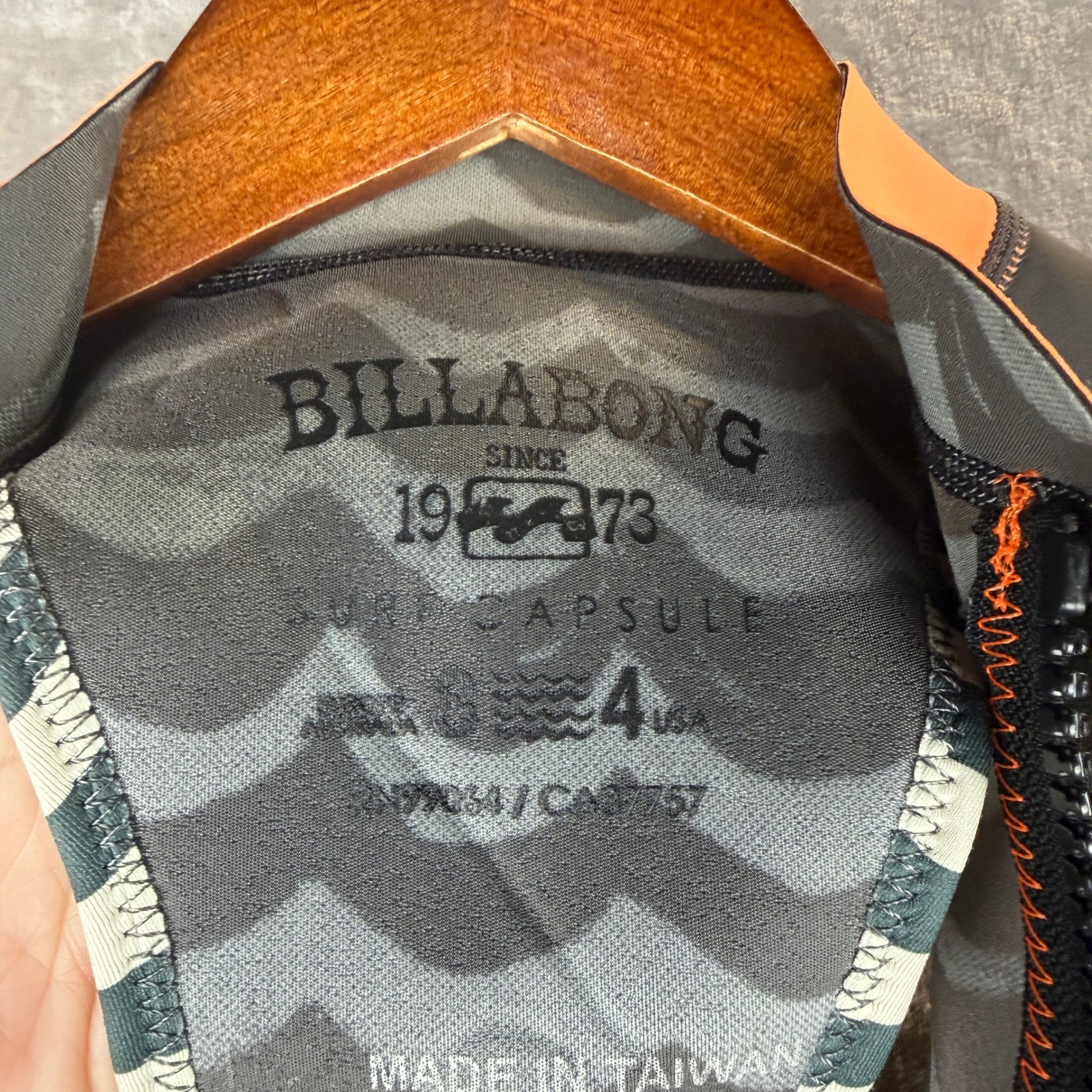 Billabong Surf Capsule Womens 4 Wetsuit Vest Floral Striped Front Zip Neoprene
