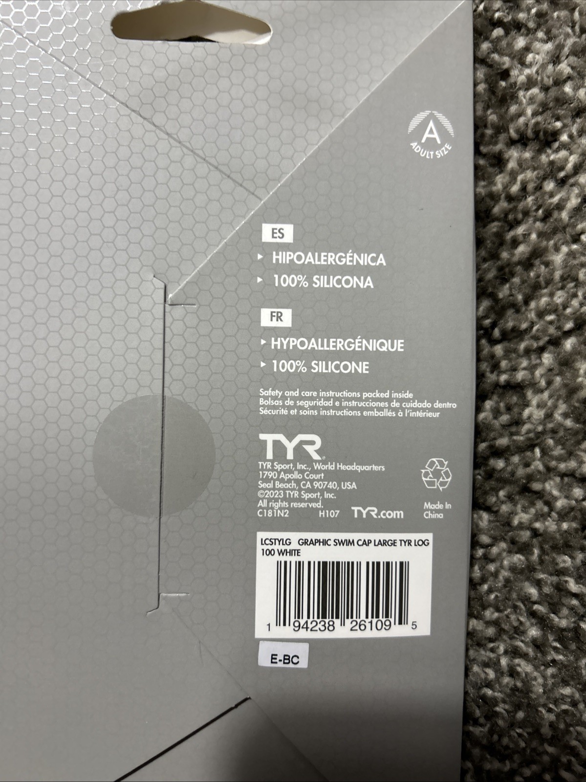 Tyr Graphic 100 White Silicone Swim Cap Adult Size Large Tyr Logo New