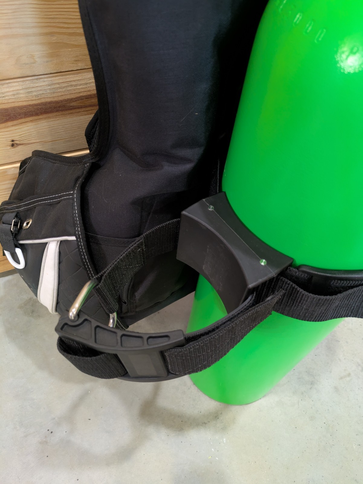 Scuba Dive Pony Bottle Tank Mount Holder Mounting Bracket Spare Air Cylinder