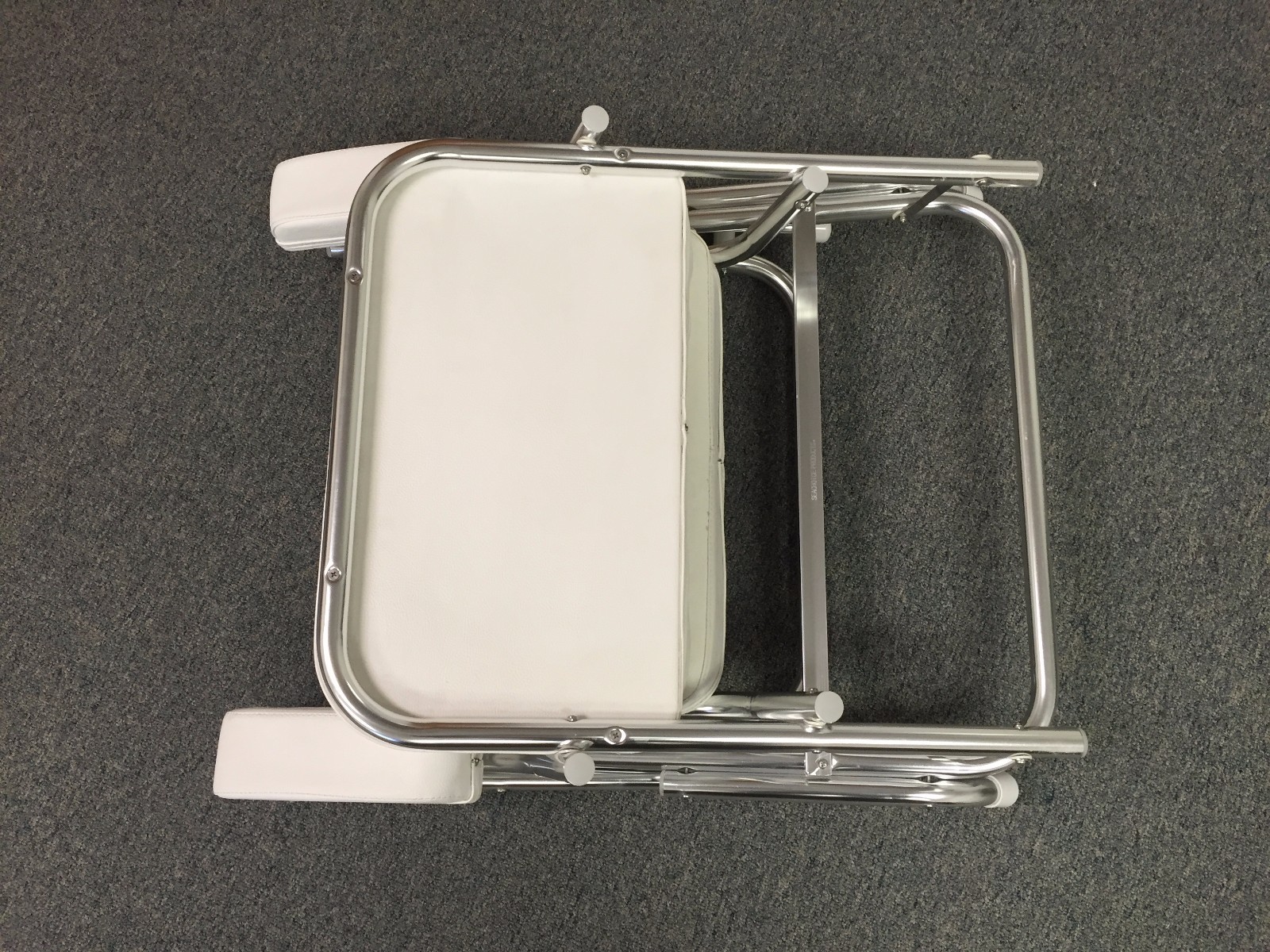 Pactrade Marine Folding Deck Chair White UV Resistant Vinyl 1″ Anodized Aluminum