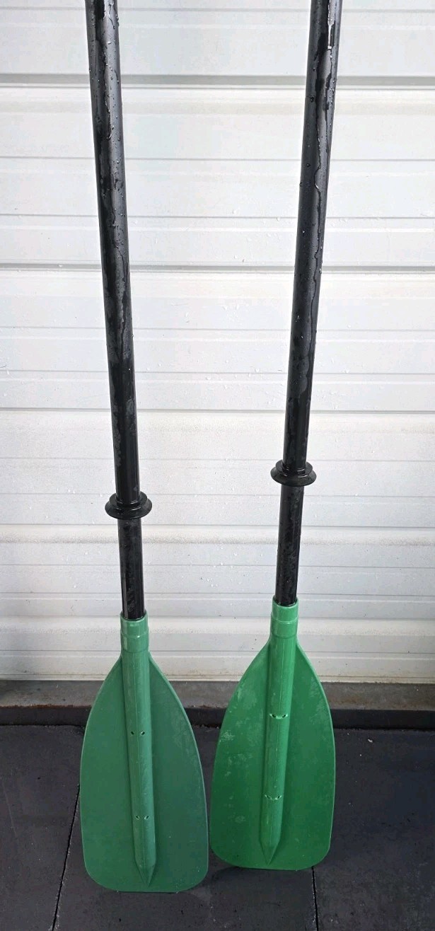 2 Dual Tip Caviness Feather Brand 7.5ft Kayak, Canoe Paddles