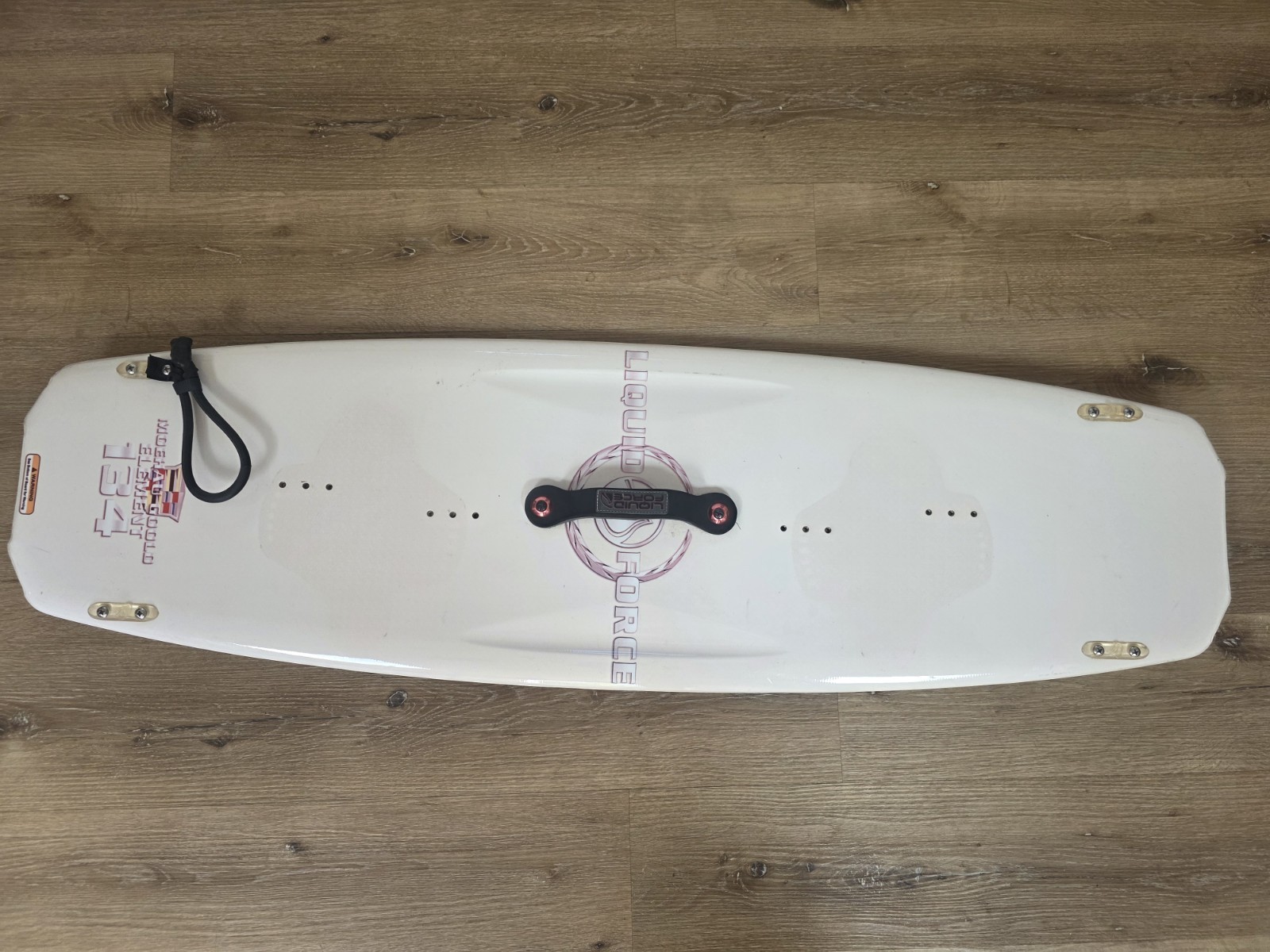Liquid Force Element 134 Wakeboard Moehau Goold