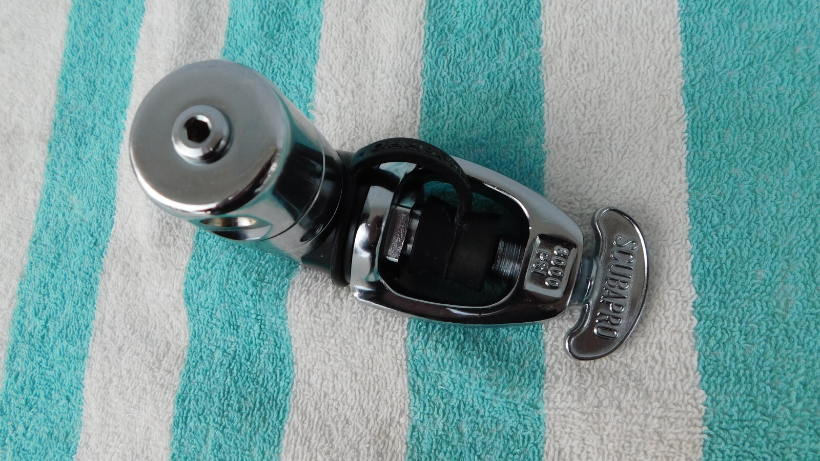 Scubapro MK10 Read all details ,Perfect Mechanical condition, read all details