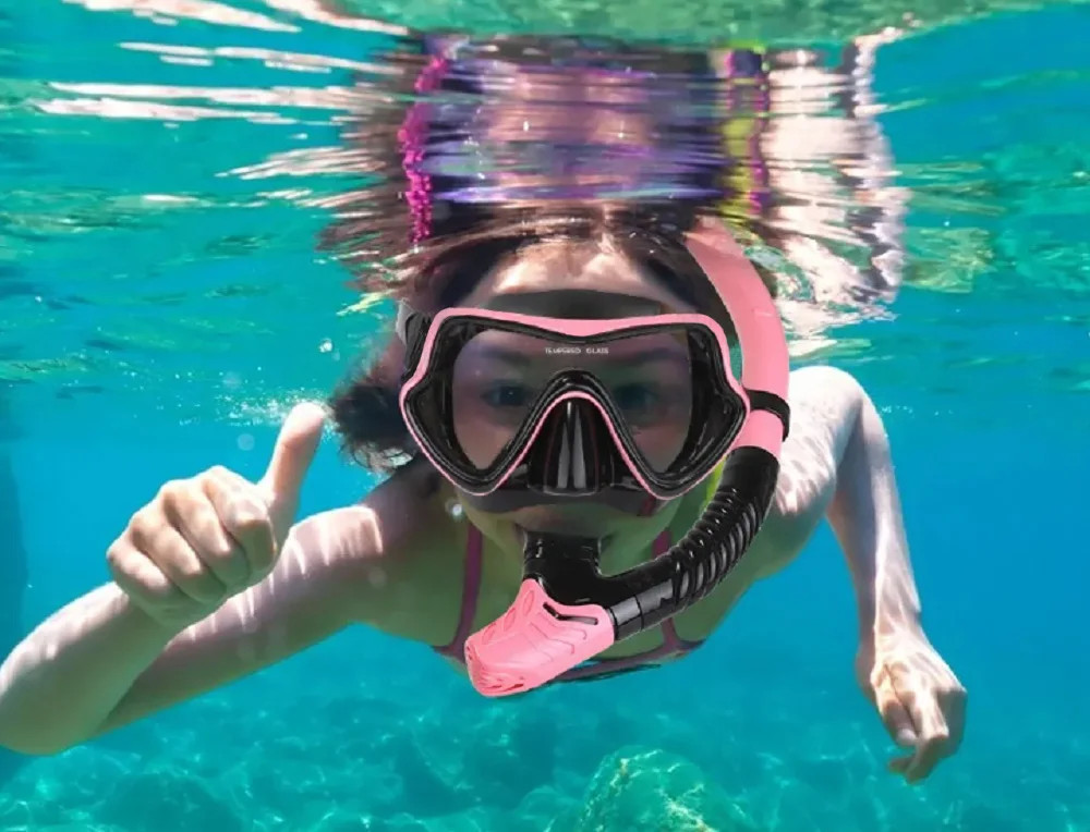 Diving Mask Snorkeling Goggles Panoramic HD Tempered Glass Anti Fog Mask Swim