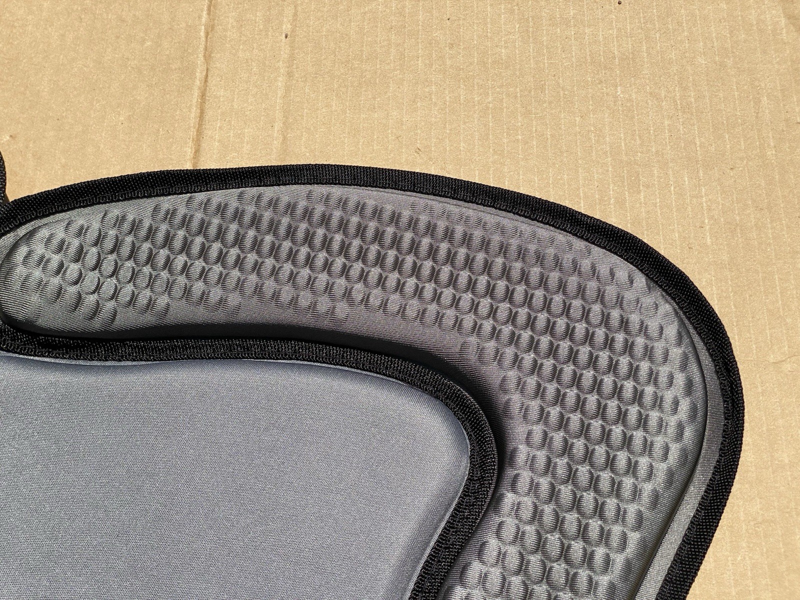 Universal Deluxe Kayak Seat Cushion with Storage Standard 1 Pack Black/Gray