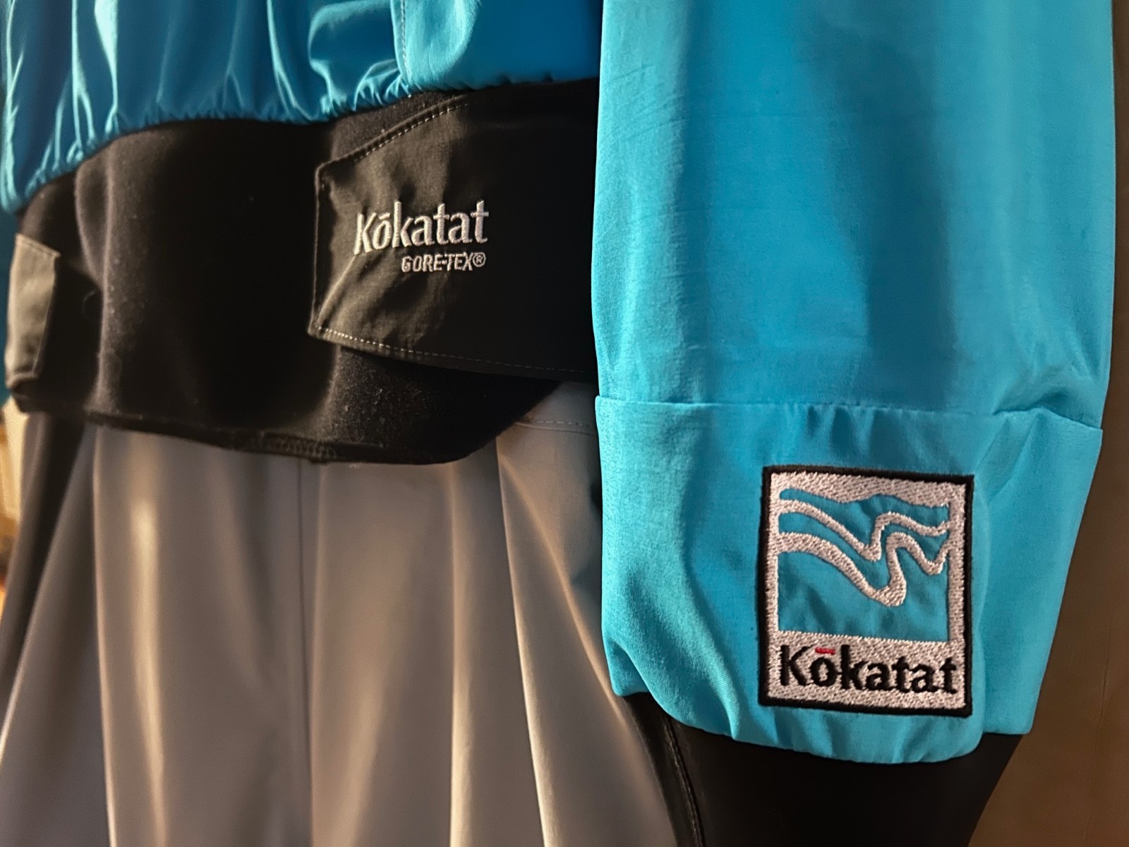 Dry Suit Kokatat Women’s GORE-TEX Pro Meridian Dry Suit Large-never worn!