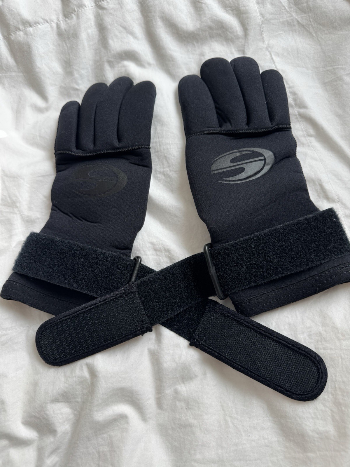 Deep See, Inc. Wet Suit Snorkeling Diving Cinch Strap Gloves Size XS Black