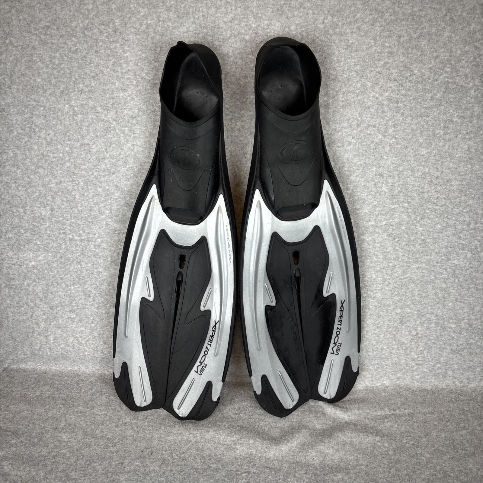 Tusa XPert Zoom Flippers M 7-7.5 Black Silver Split Fin Closed Heel Natures Wing